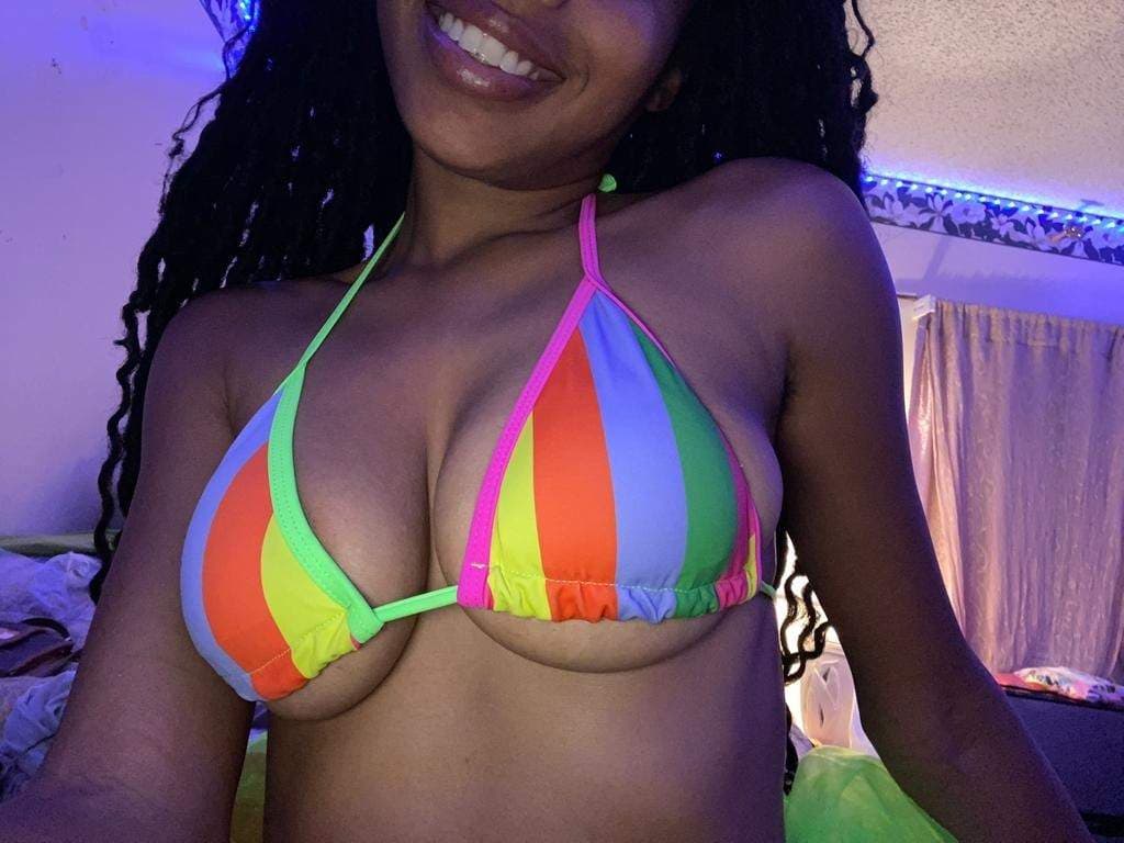 lily eve