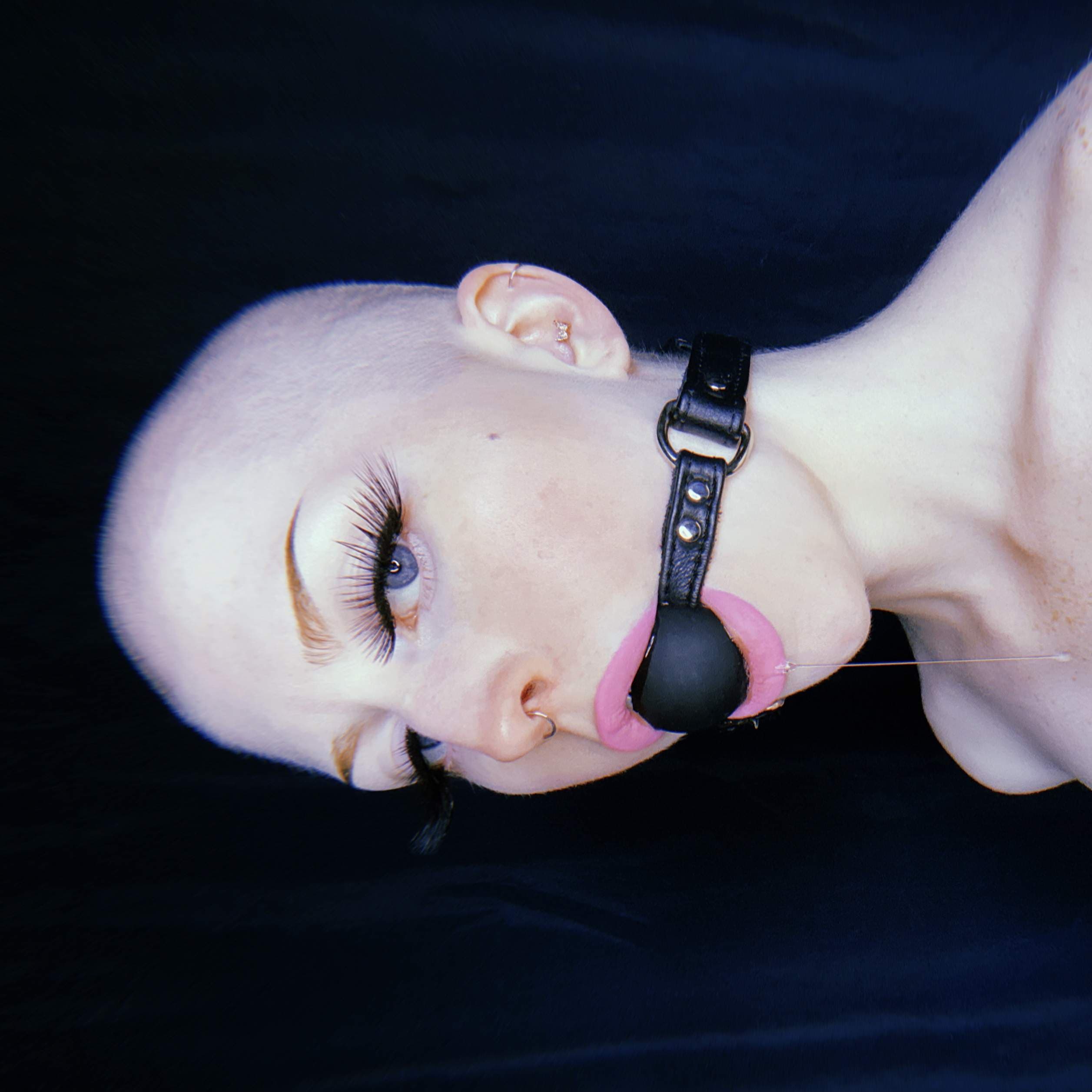 anya 👽
