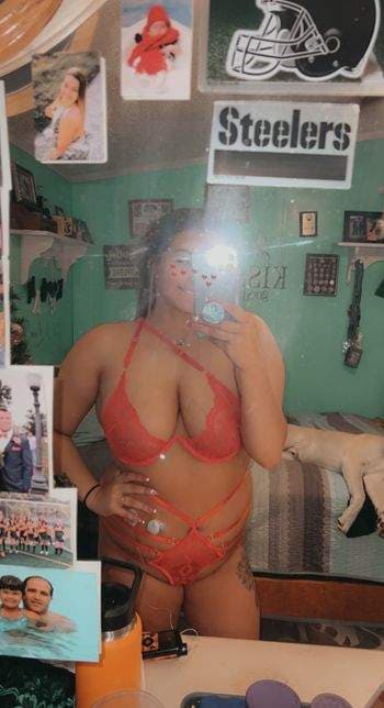 Megatitties