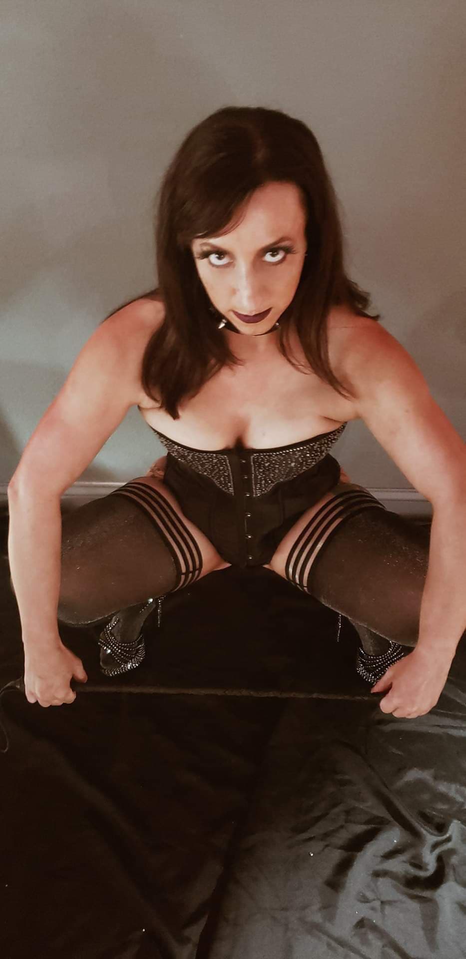 Claudia Collins