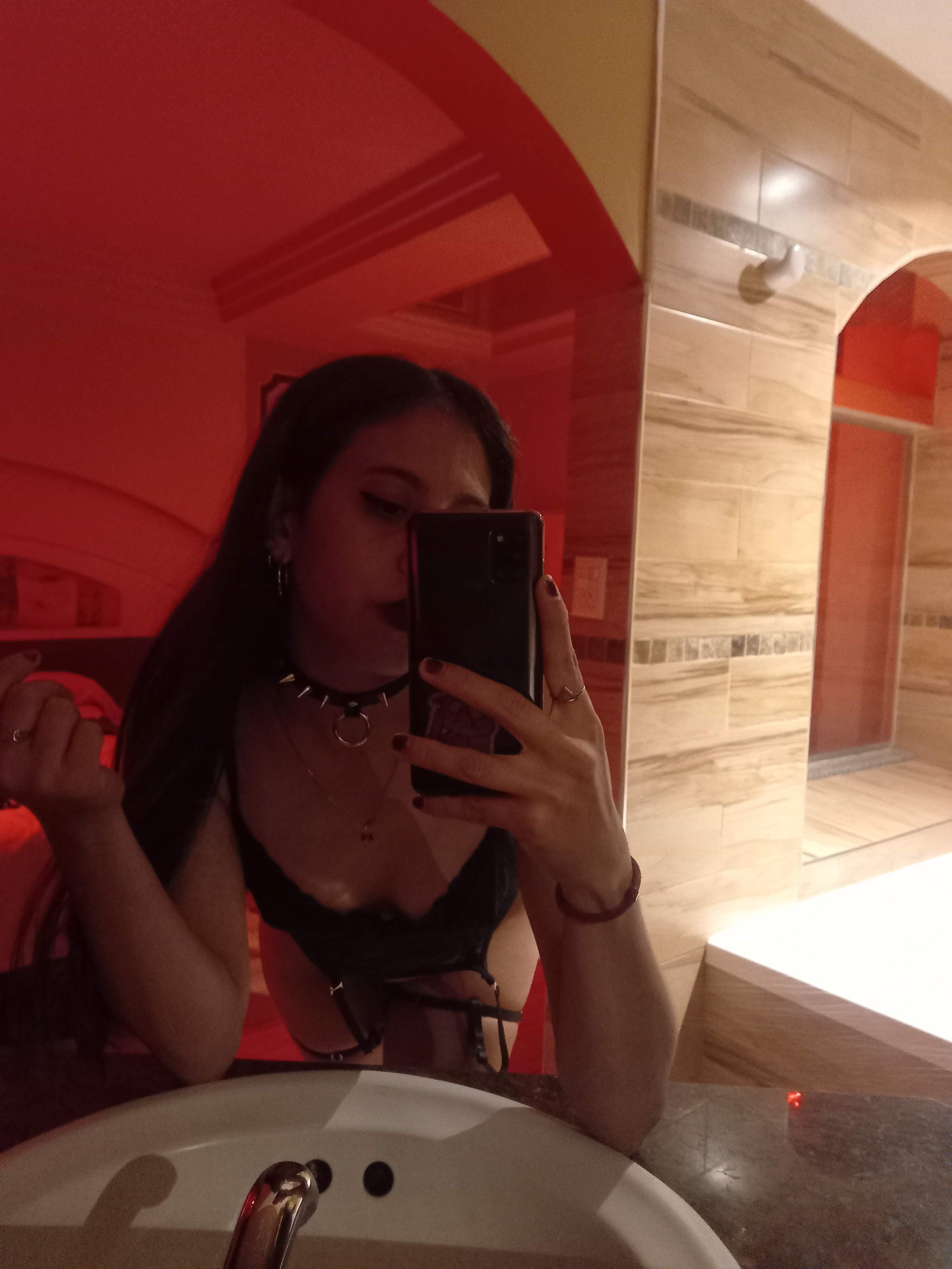 🌹🖤✨