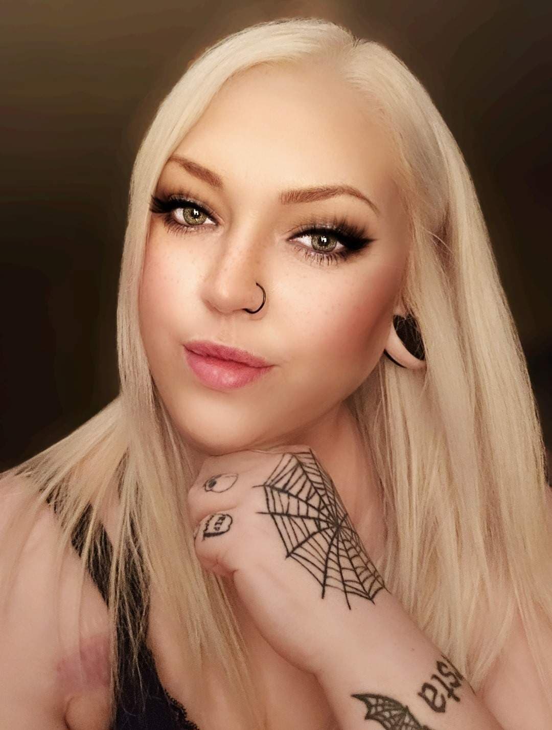 Kat D
