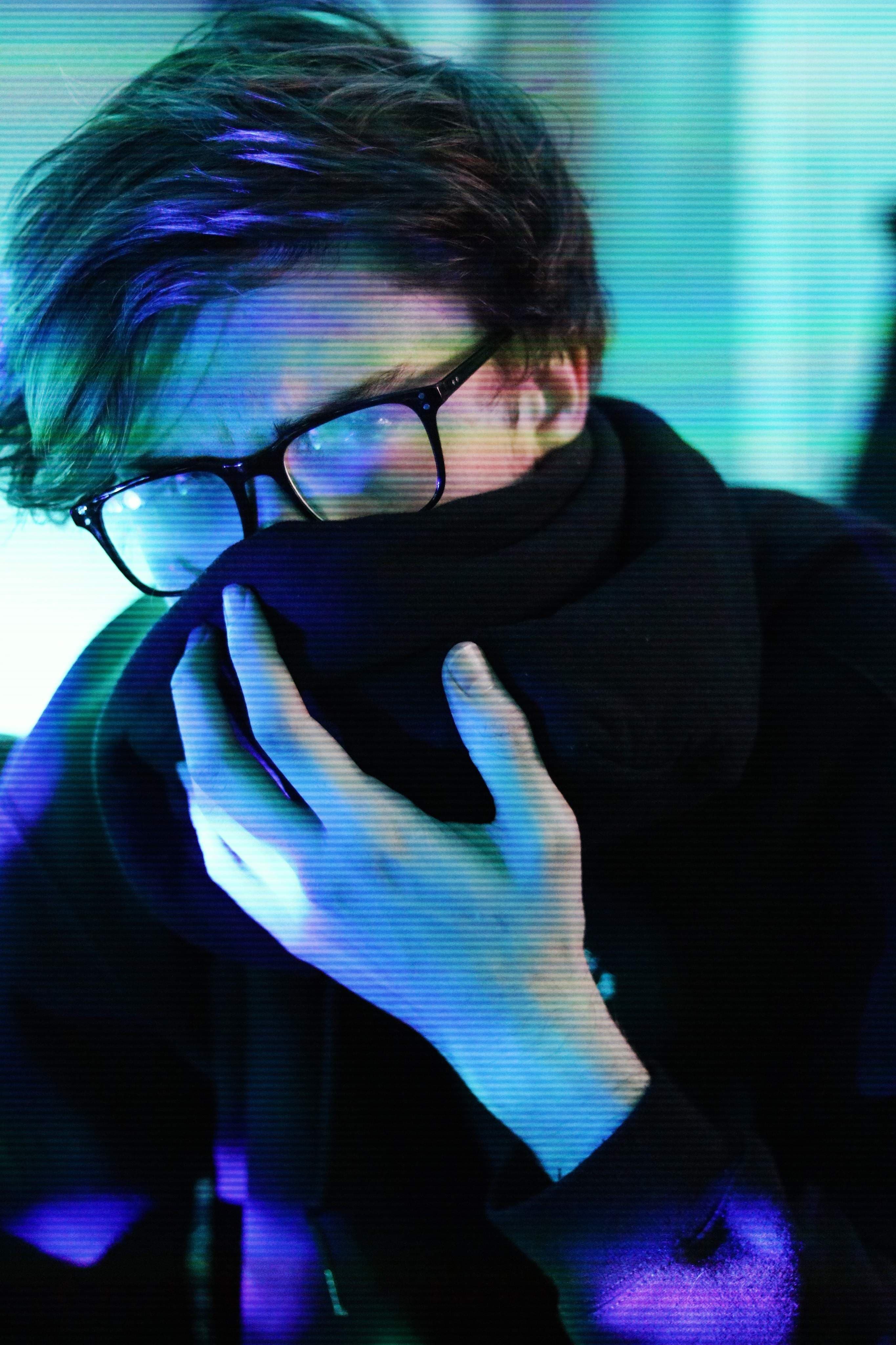 L