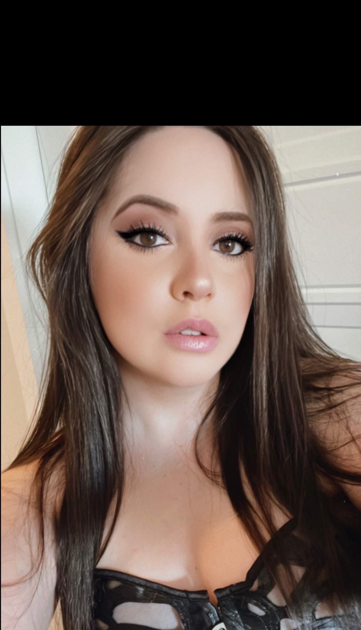 Princess Ava OnlyFans #1 Sexting Page
