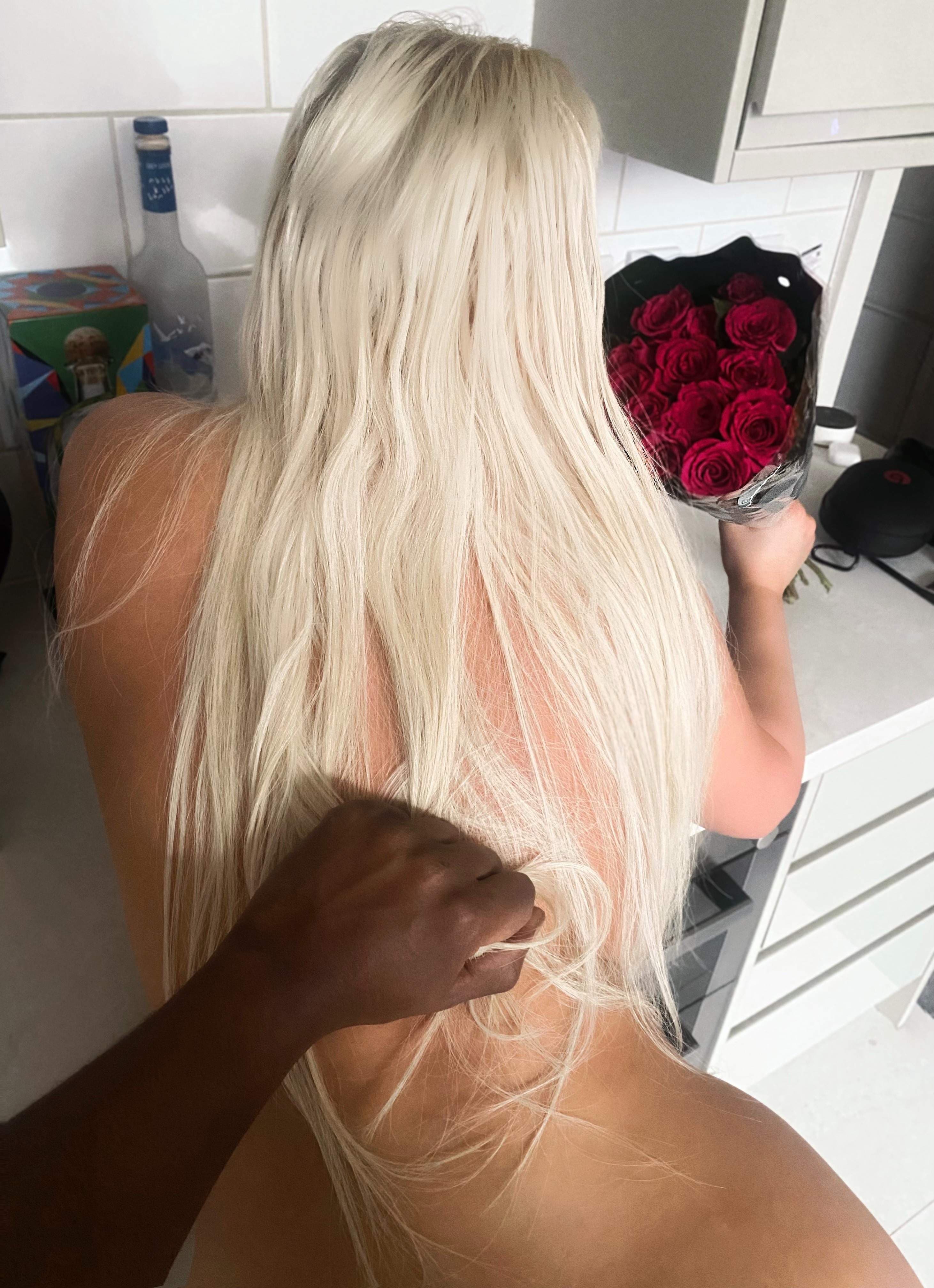 champagne baby