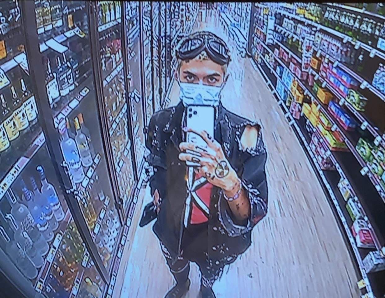 a nigga who got a big dick 🤷🏽‍♀️