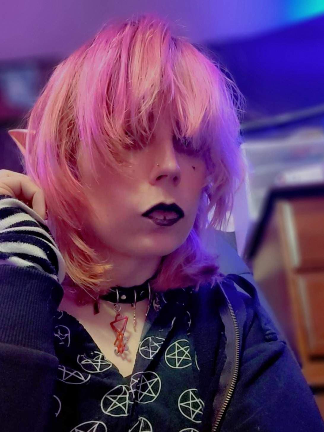 Angel Lux