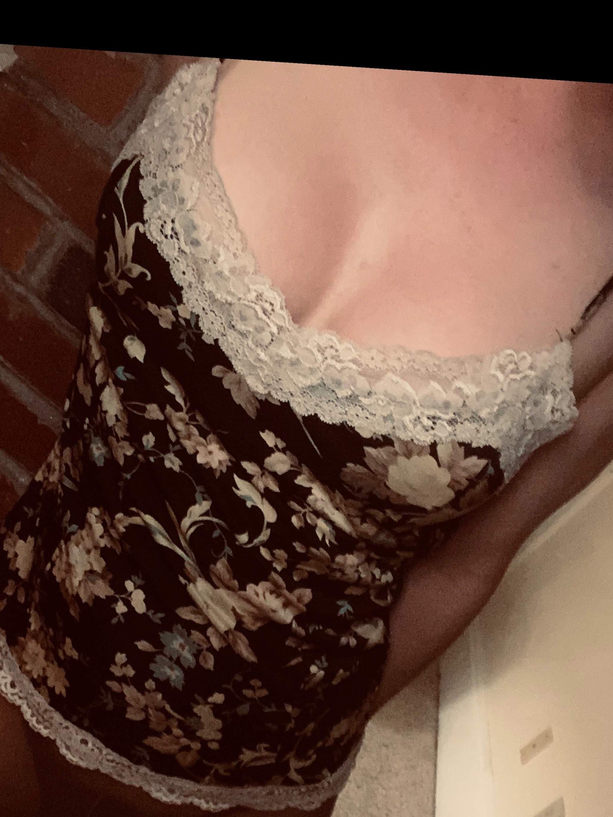TS Rosey Shadows