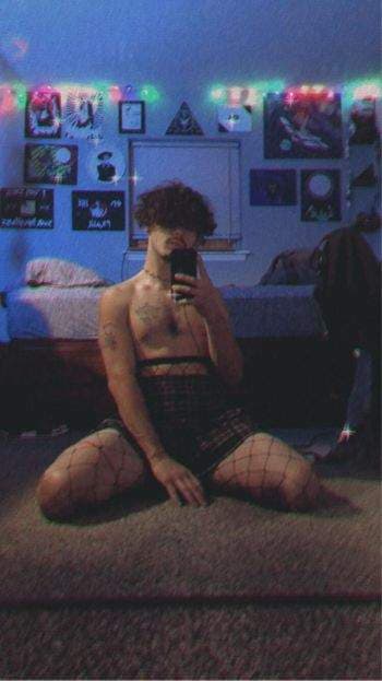 𝔇𝔬𝔪𝔪𝔶 𝔇𝔞𝔡𝔡𝔶