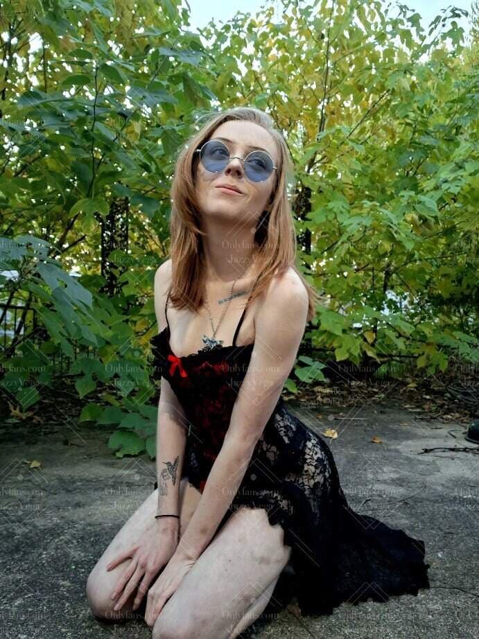 Ꭻꭿℤℤꮍ Ꮙℰꮆꭿ