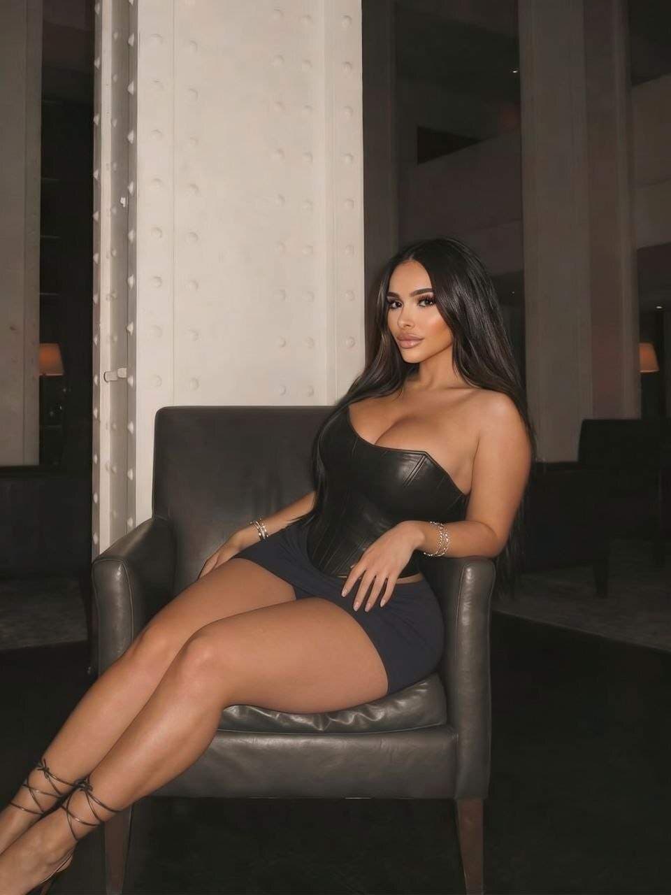 LATINA BARBIE 💕
