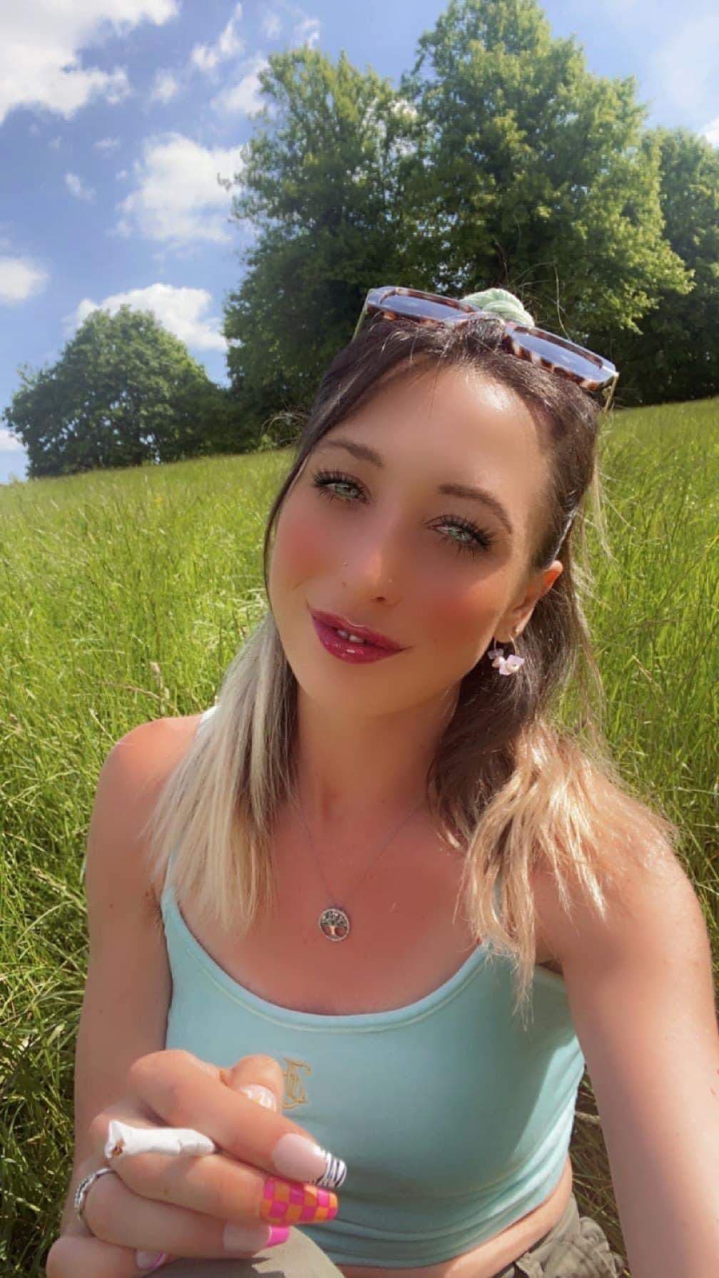 Miss Olivia Free