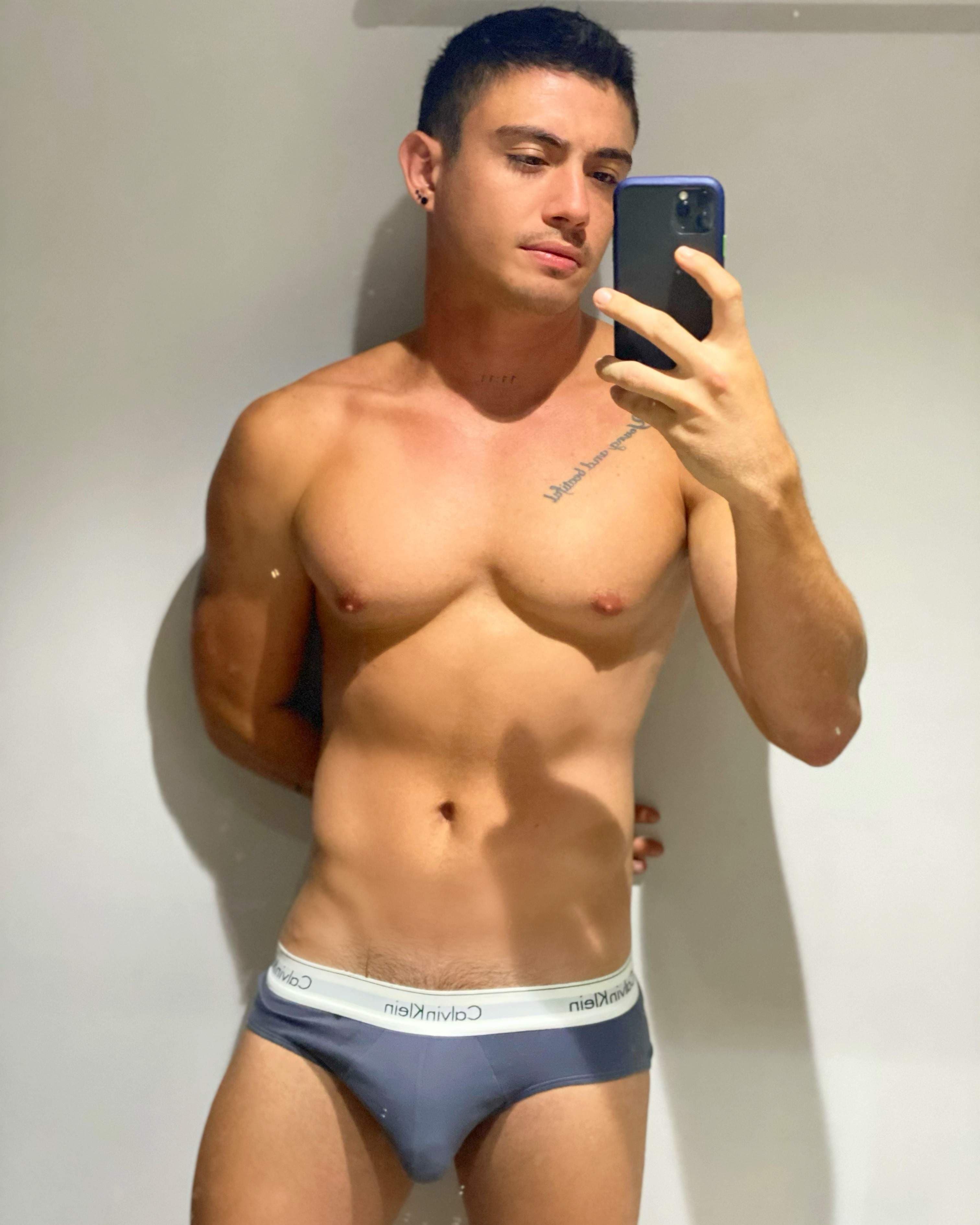 Leoo carvajal