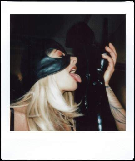 💋