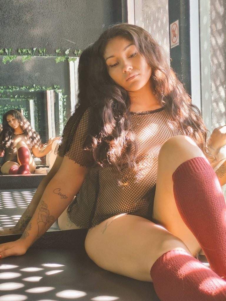 Mila James