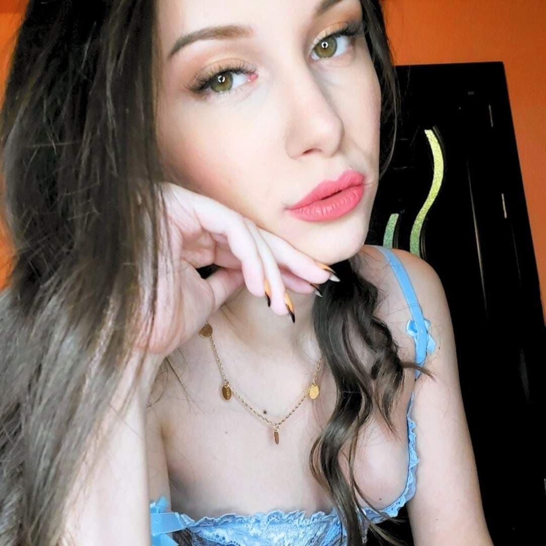 Nina Rose