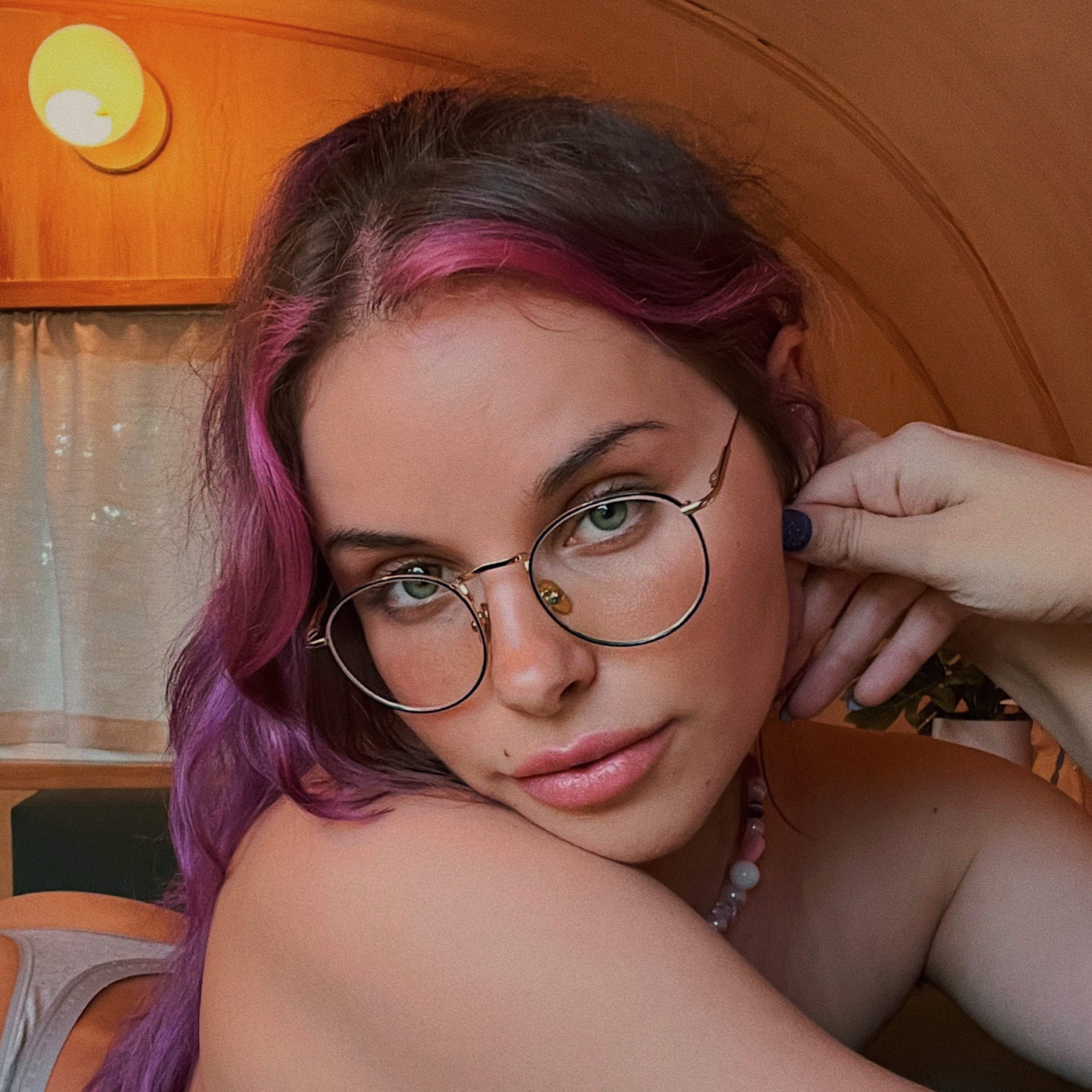 Bobbie Lavender — Free