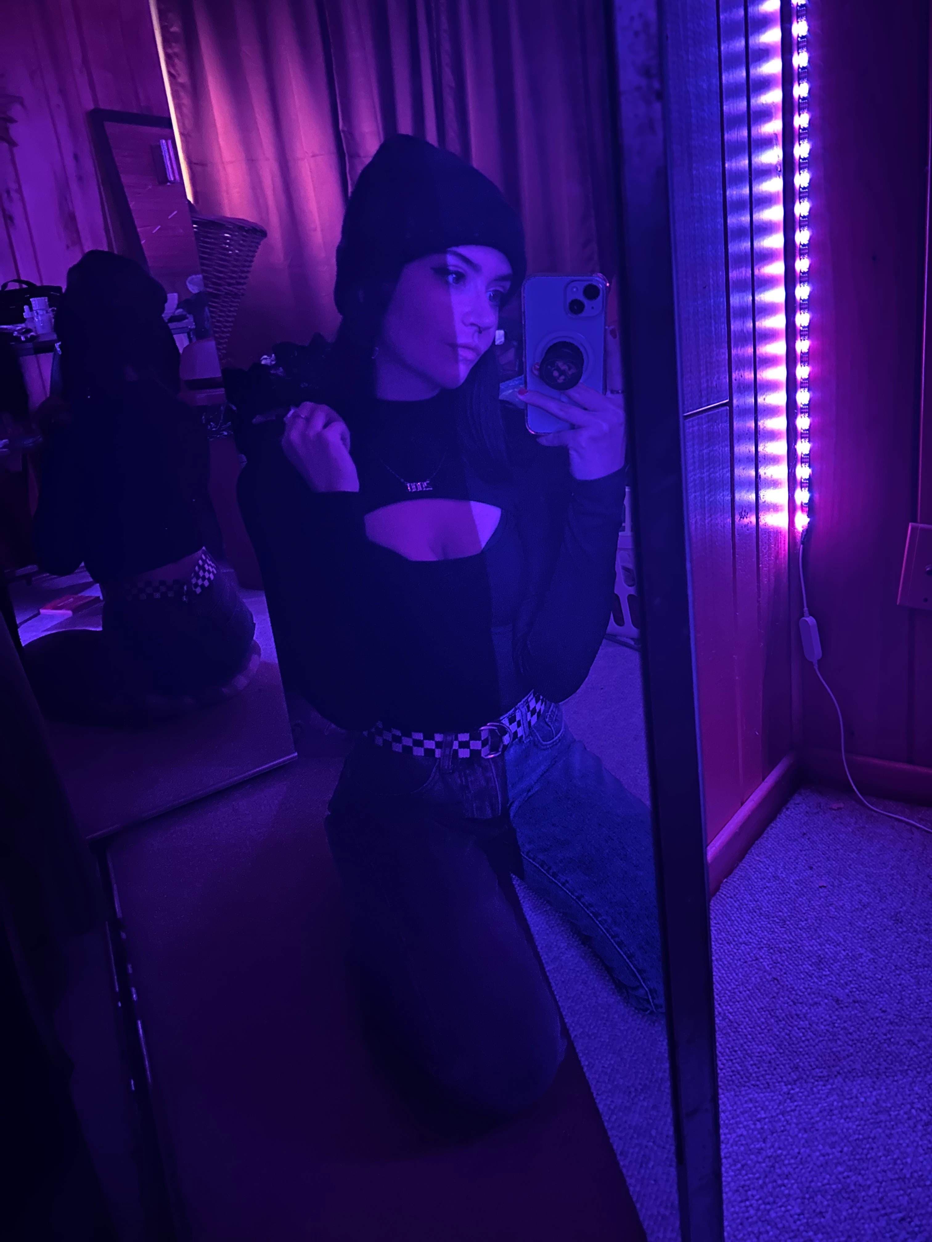 Saela 🌙