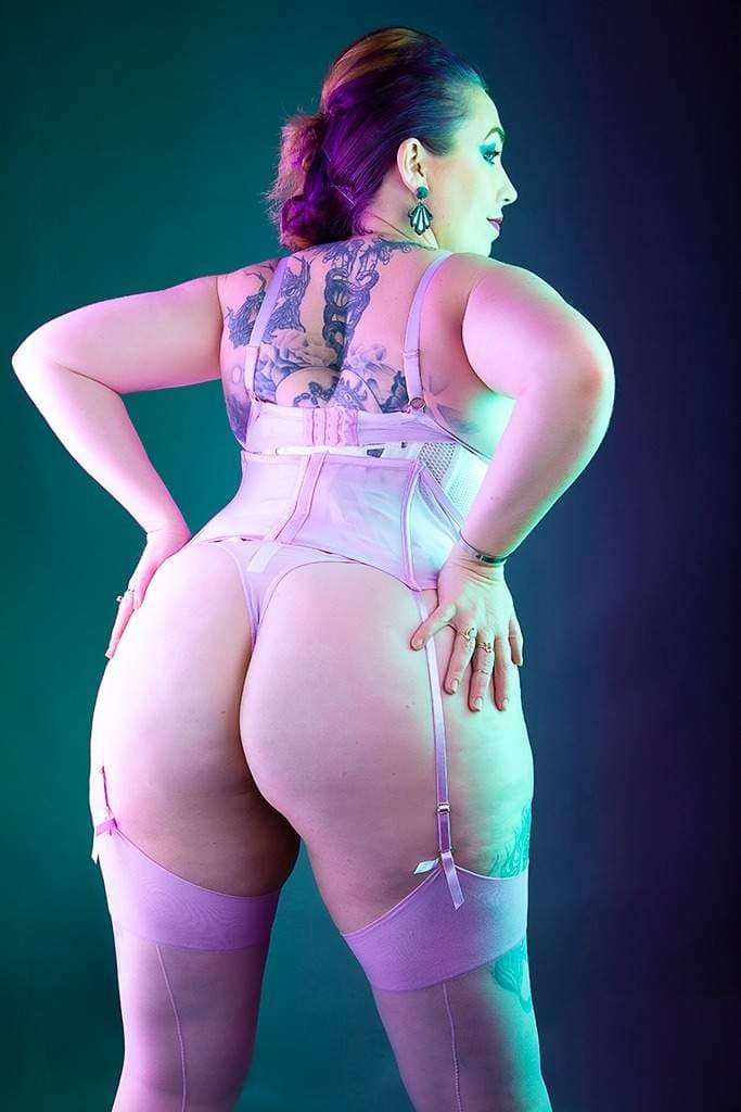 Chelley B