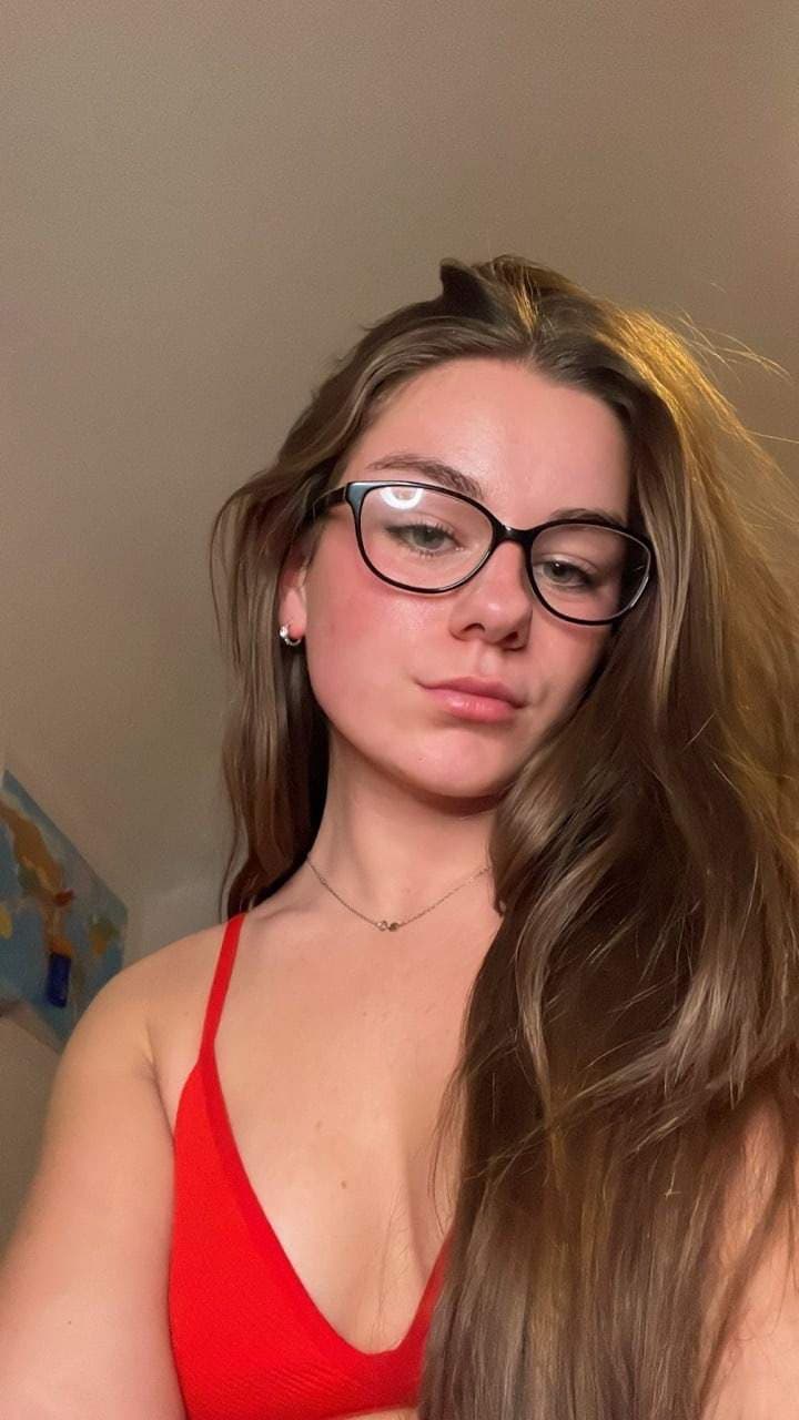 Lena 🍑