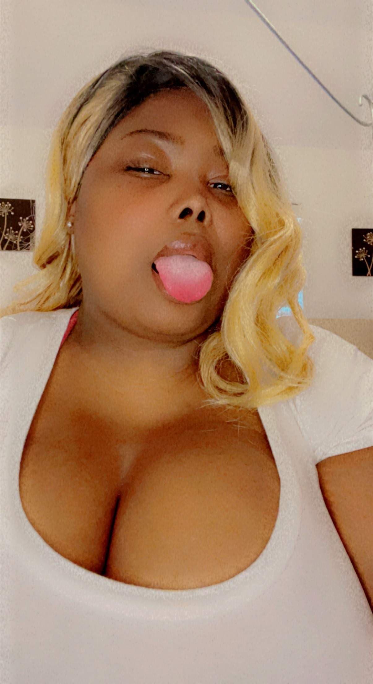 Ms wet wet 💦