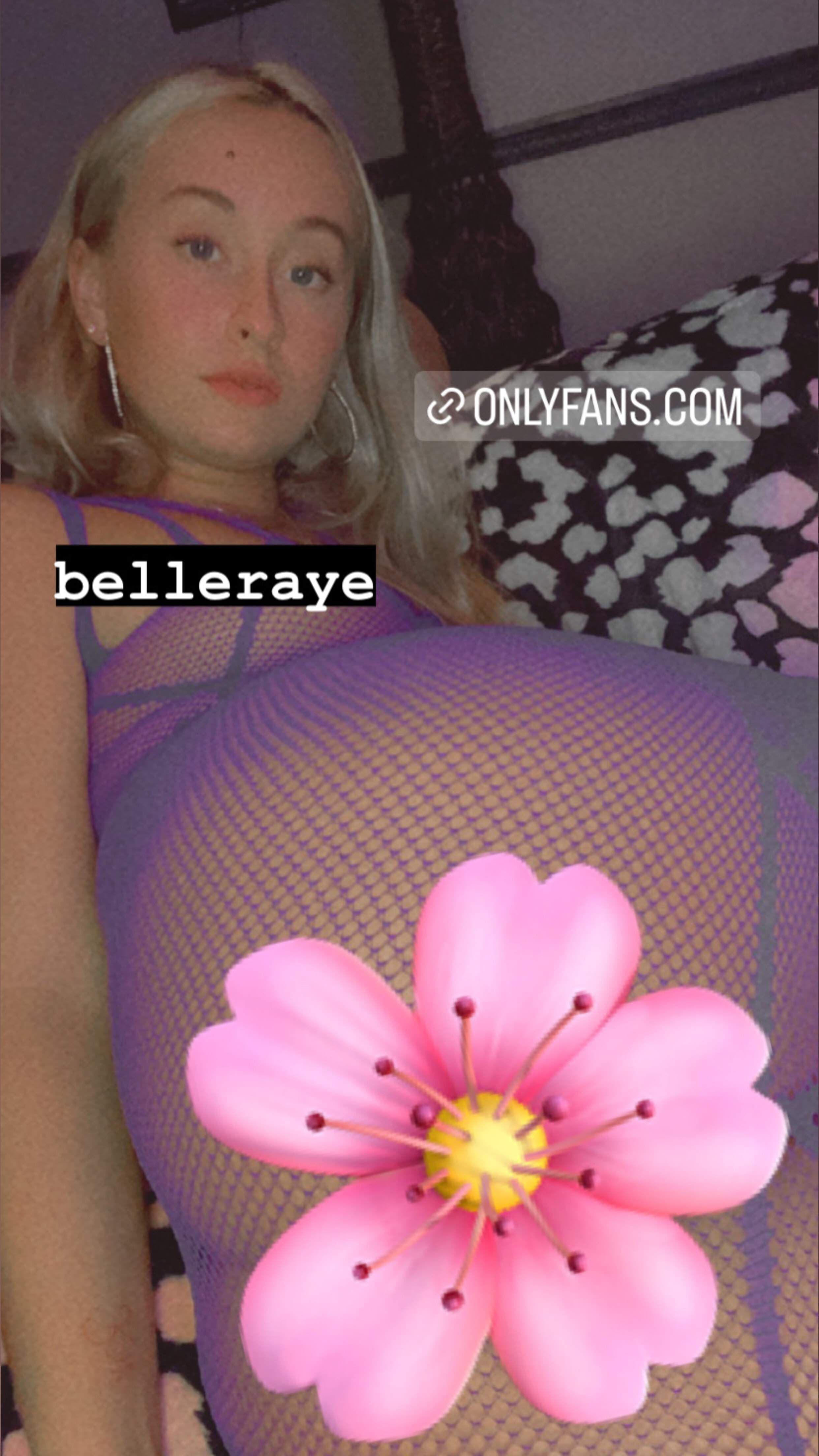 𝑀𝒾𝓈𝓉𝓇𝑒𝓈𝓈 𝐵𝑒𝓁𝓁𝑒