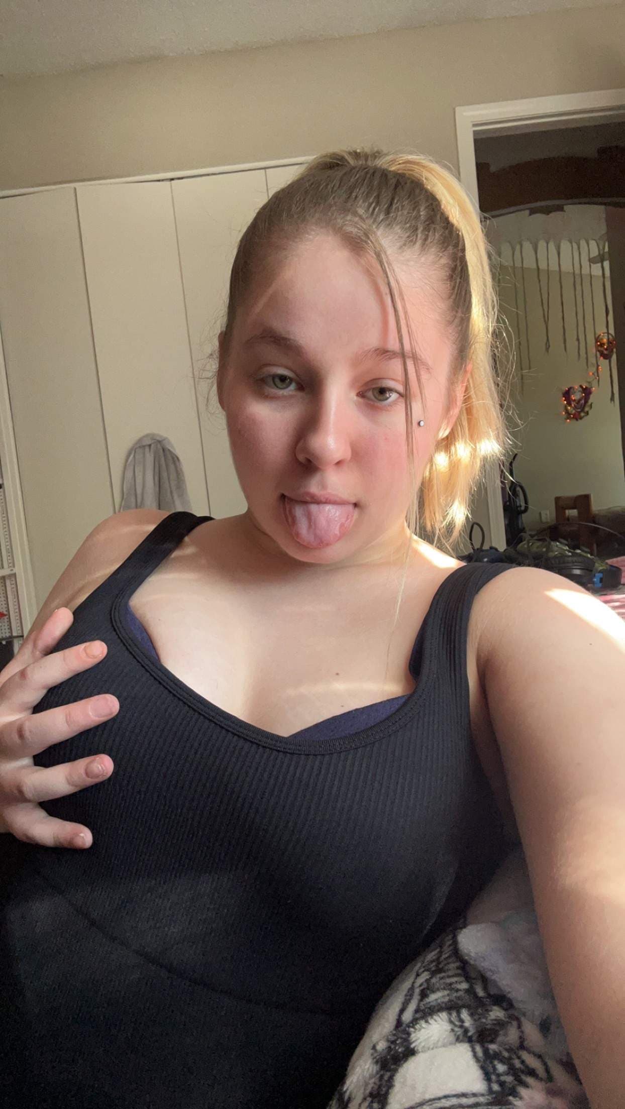 Ava