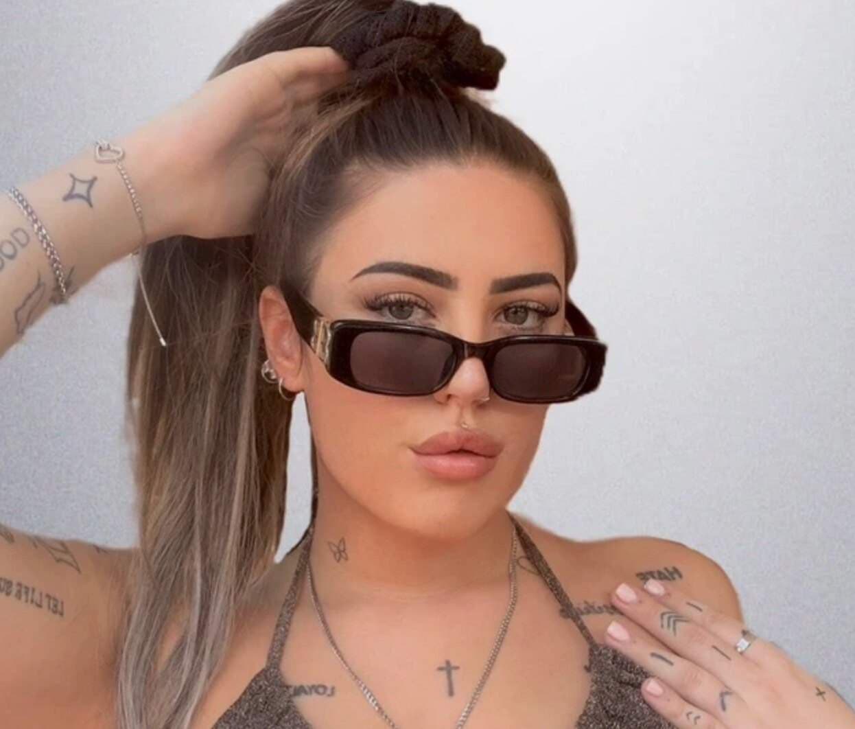 Filthy Lee (Mae Leame)