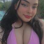 Hot Girl Arches