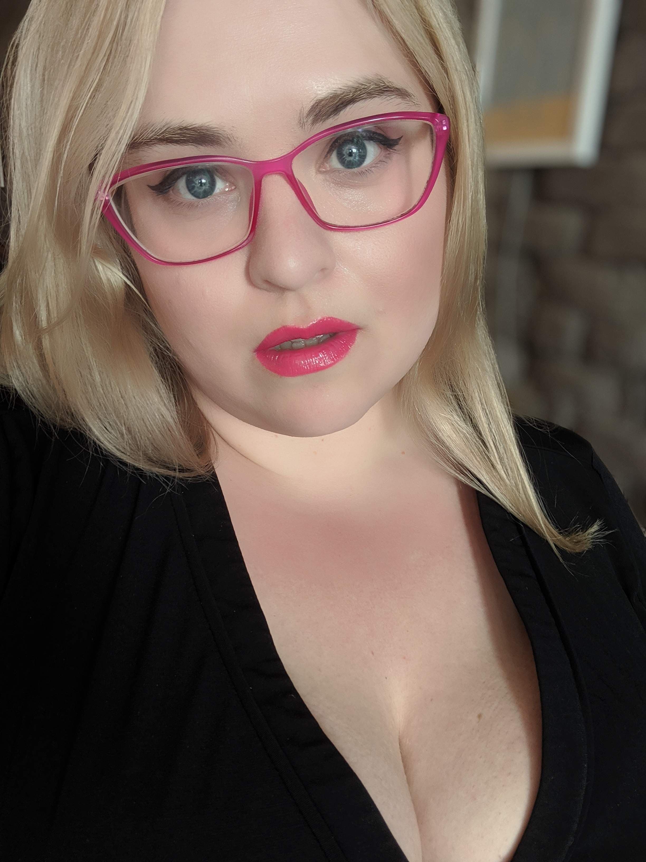 Krystelle Pink