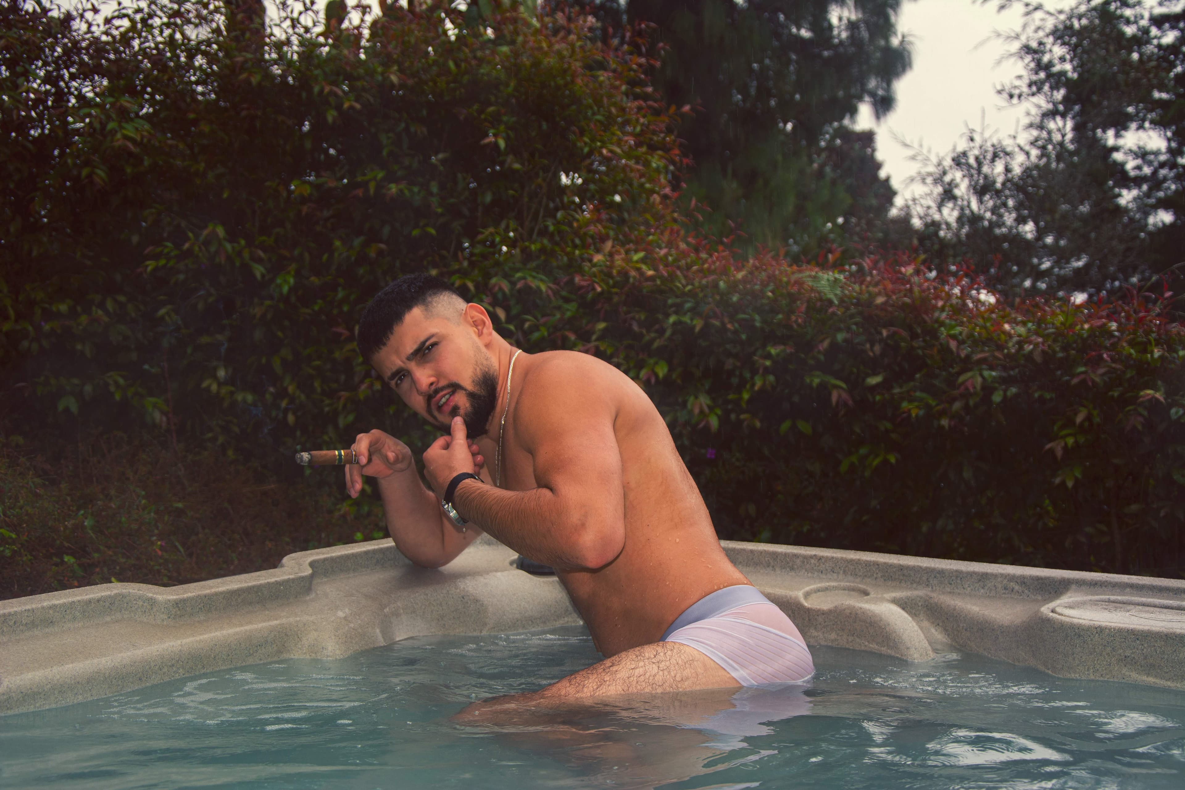 Manuel H