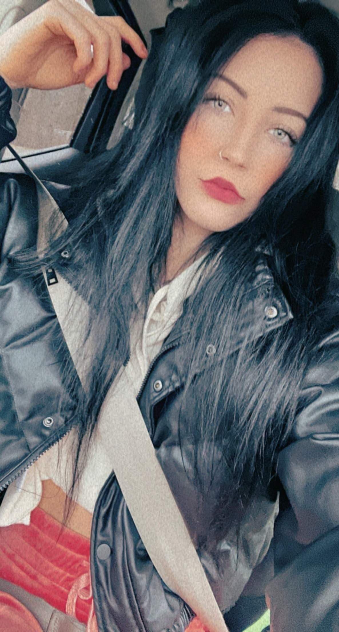 𝙳𝚒𝚛𝚝𝚢 𝙻𝚒𝚕 𝚂𝚎𝚌𝚛𝚎t ❤️2%❤️