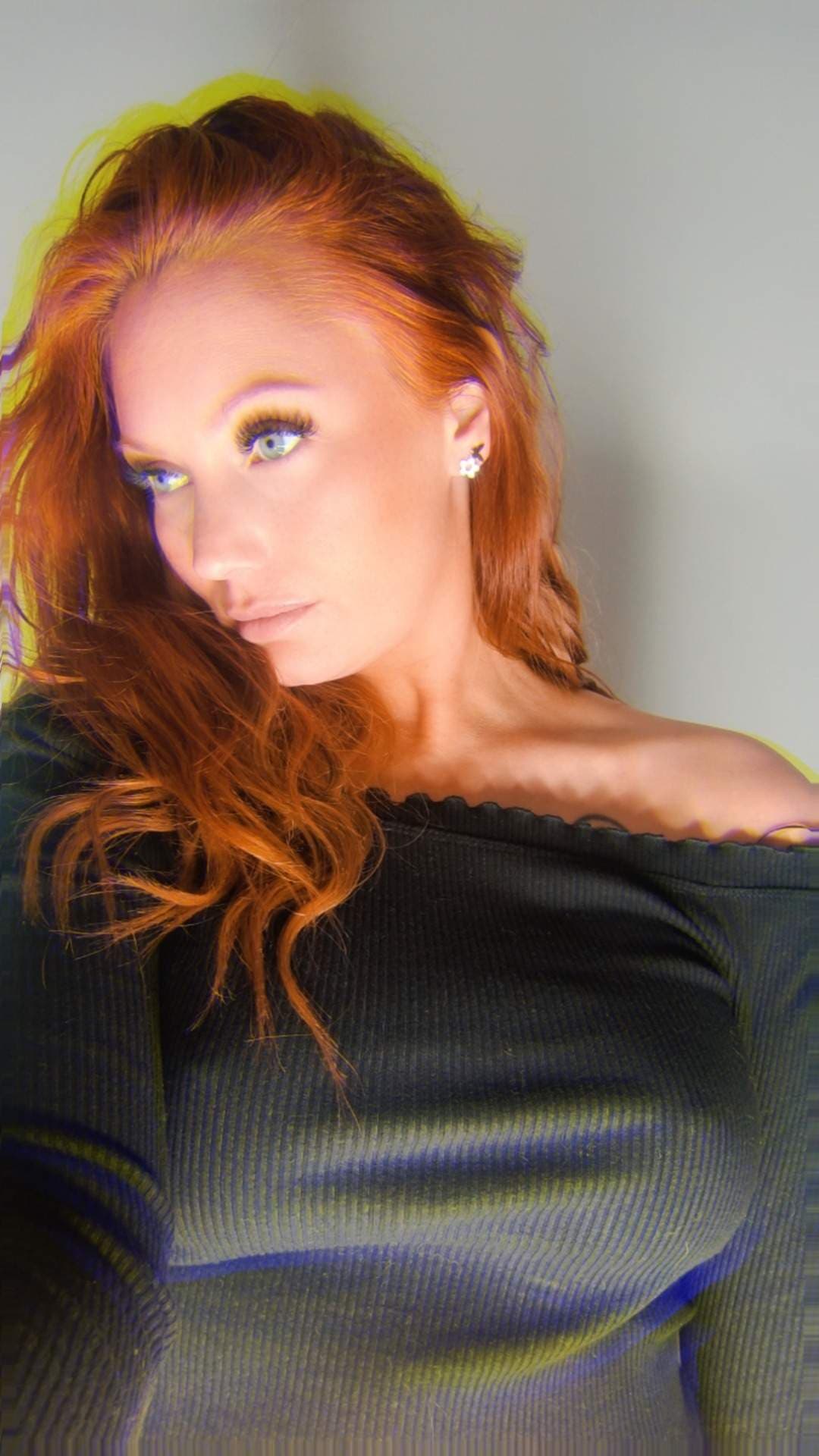 Miss Ginger Li
