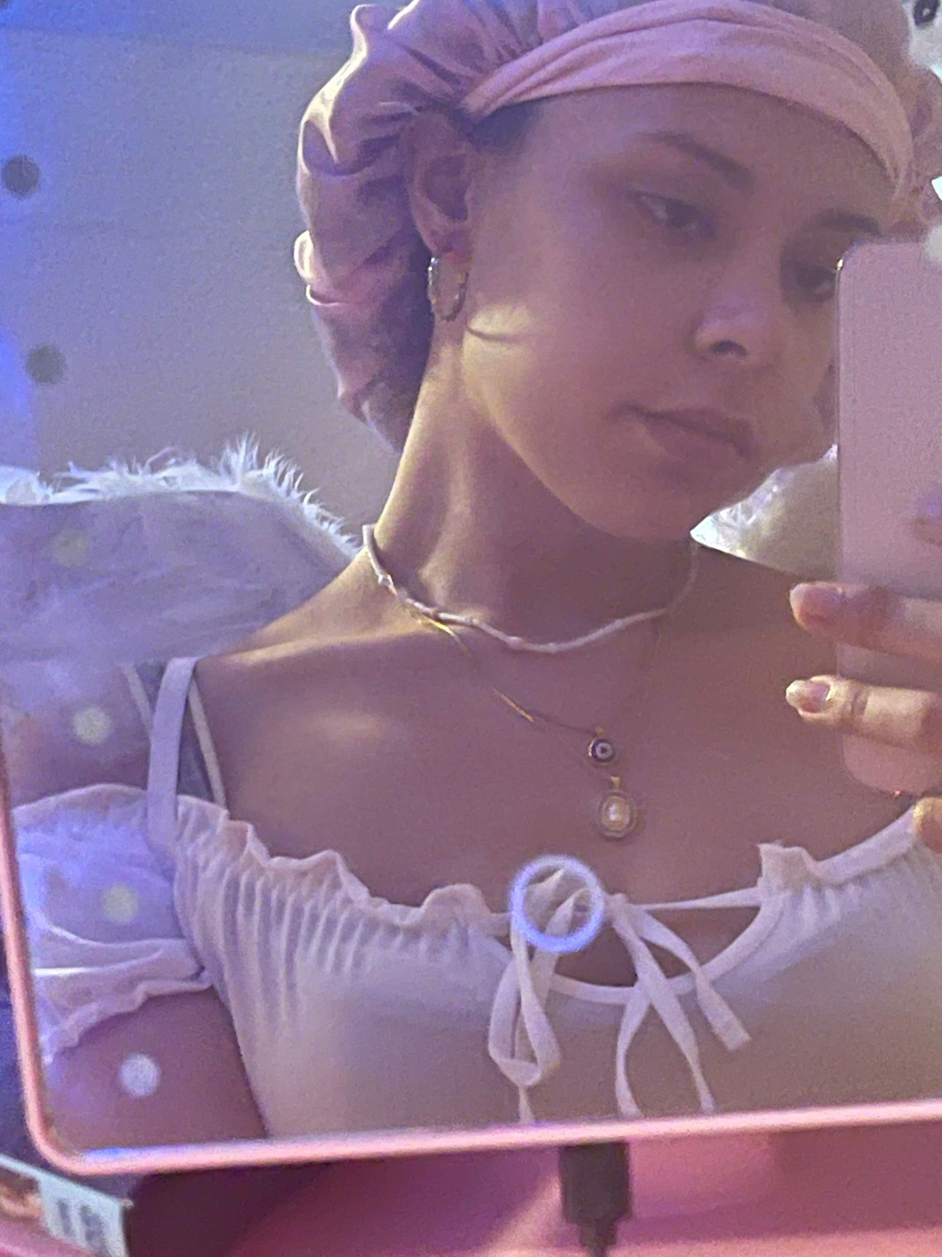 𝒢𝑜𝒹𝒹𝑒𝓈𝓈 𝒥𝑒𝒶𝓃𝒾𝑒 𝒻𝓇𝑒𝑒