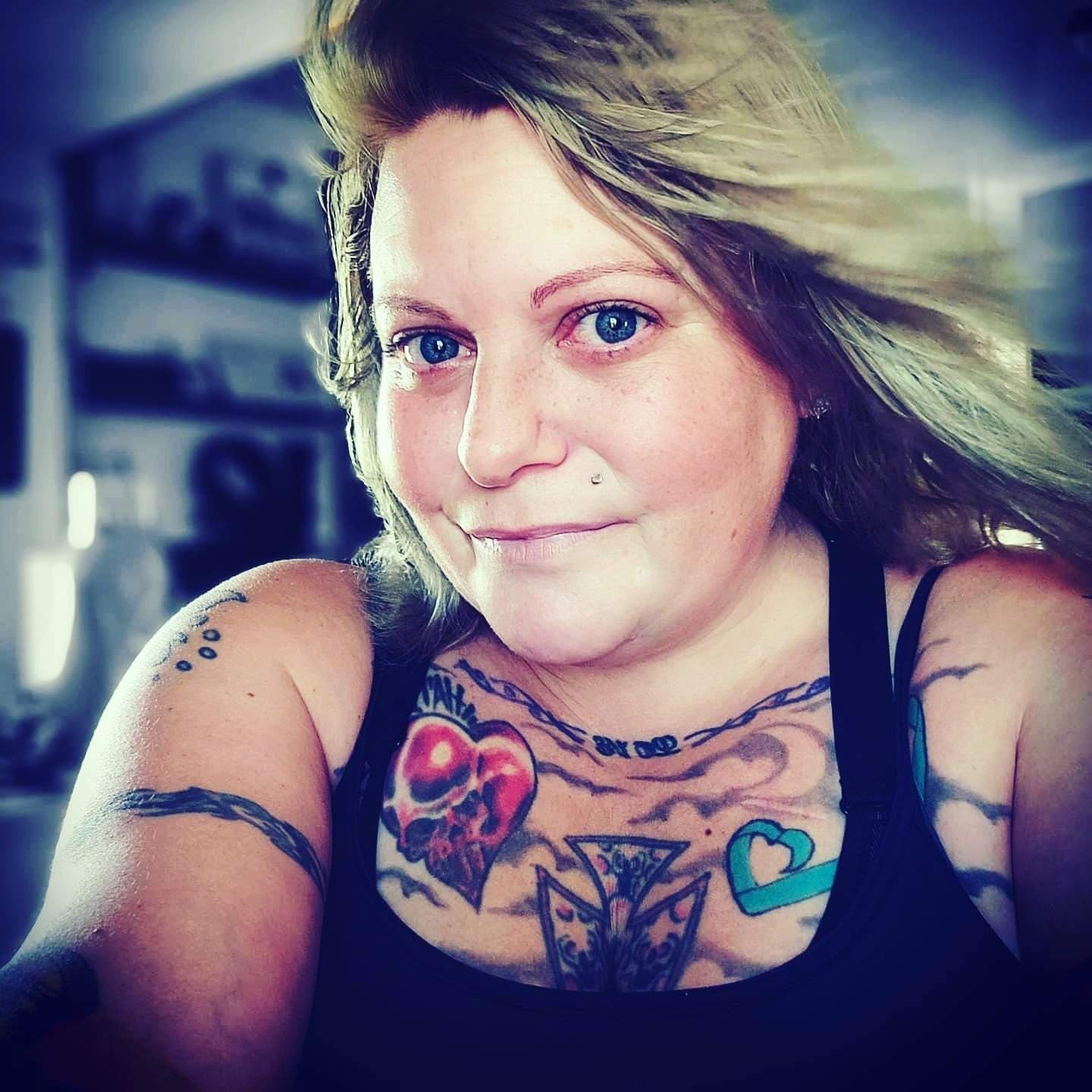 Tiffany L Shank