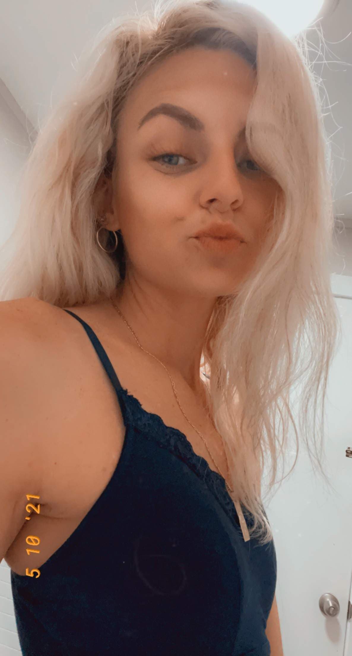 Bee 🐝