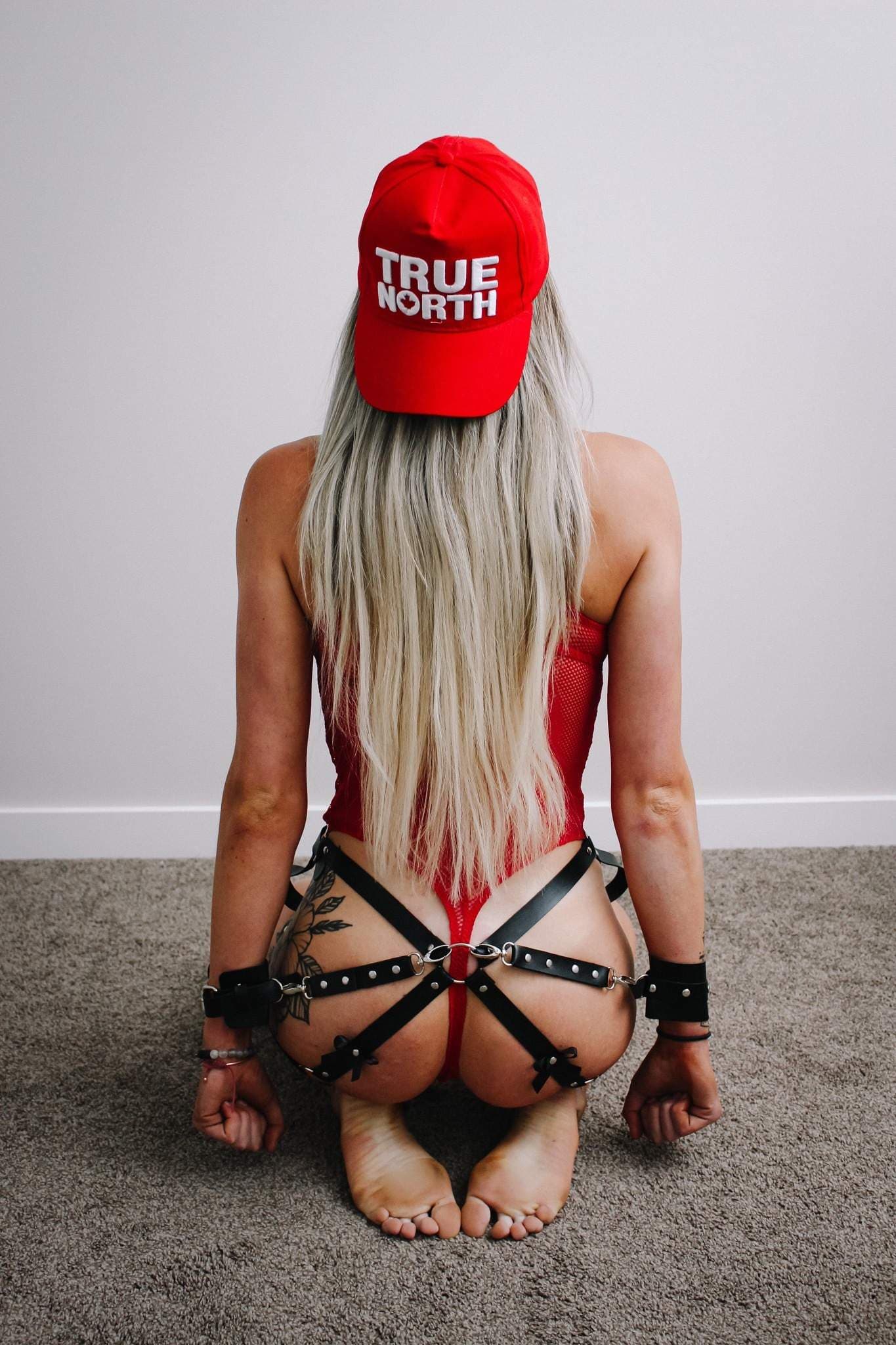 T ⛓
