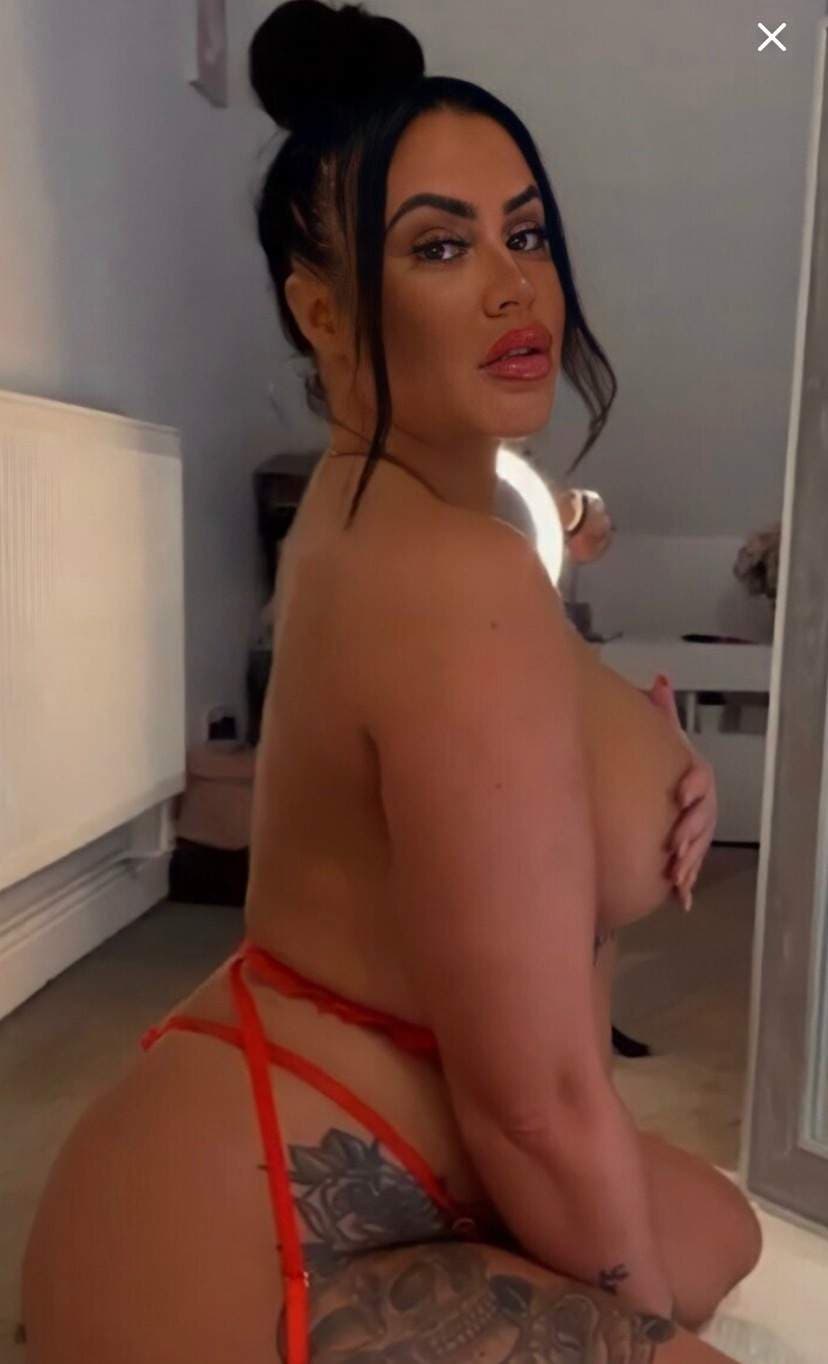 Piece Of Peaches🍑