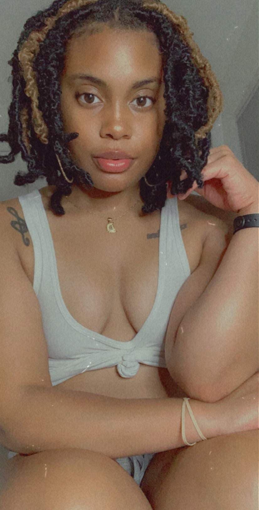 Bambi🍯