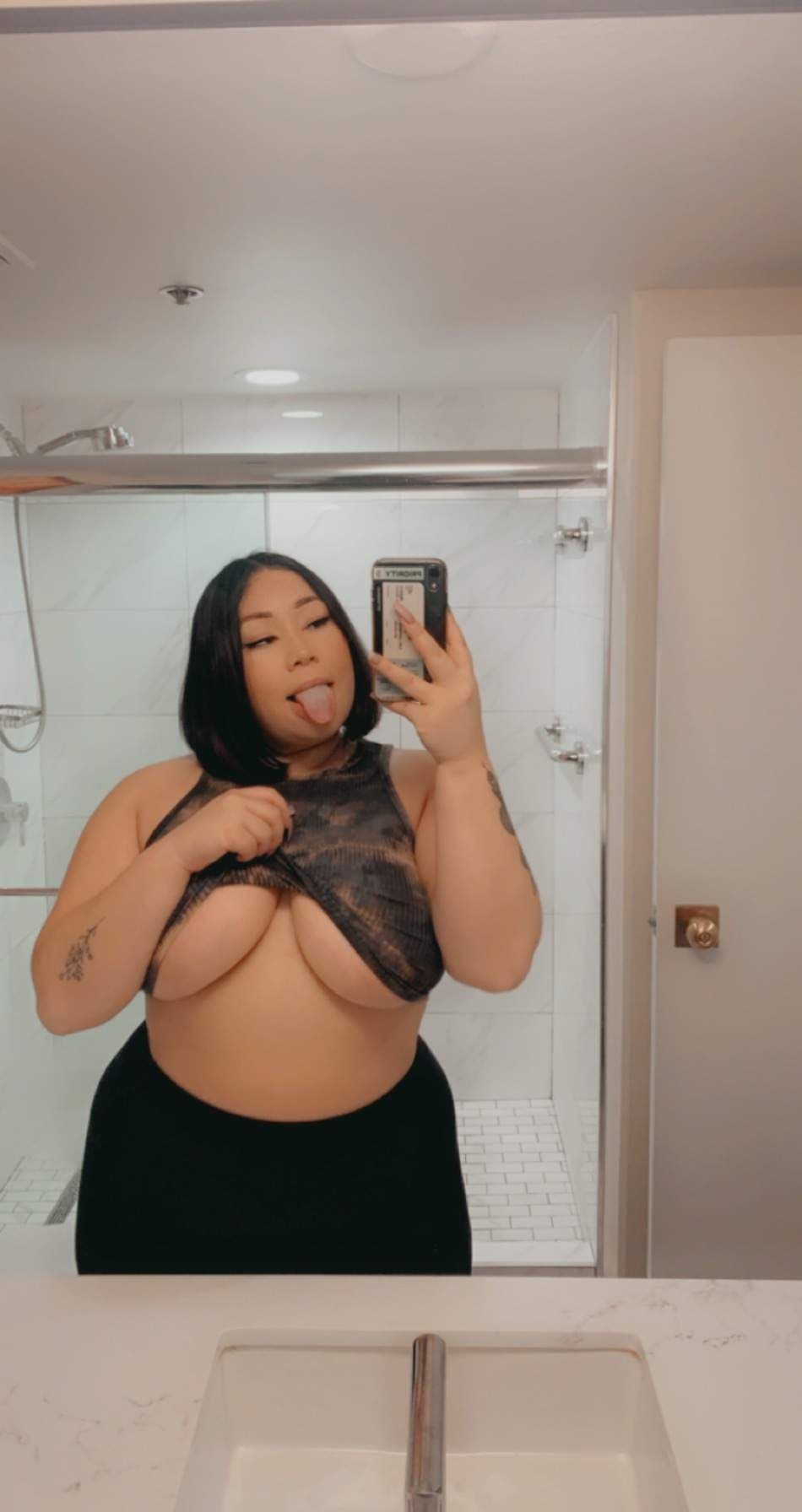 Arya Mynx