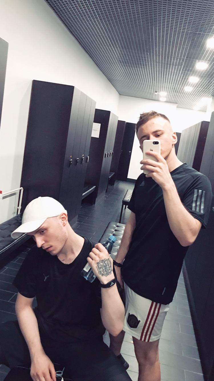 Ethan_and_Mike