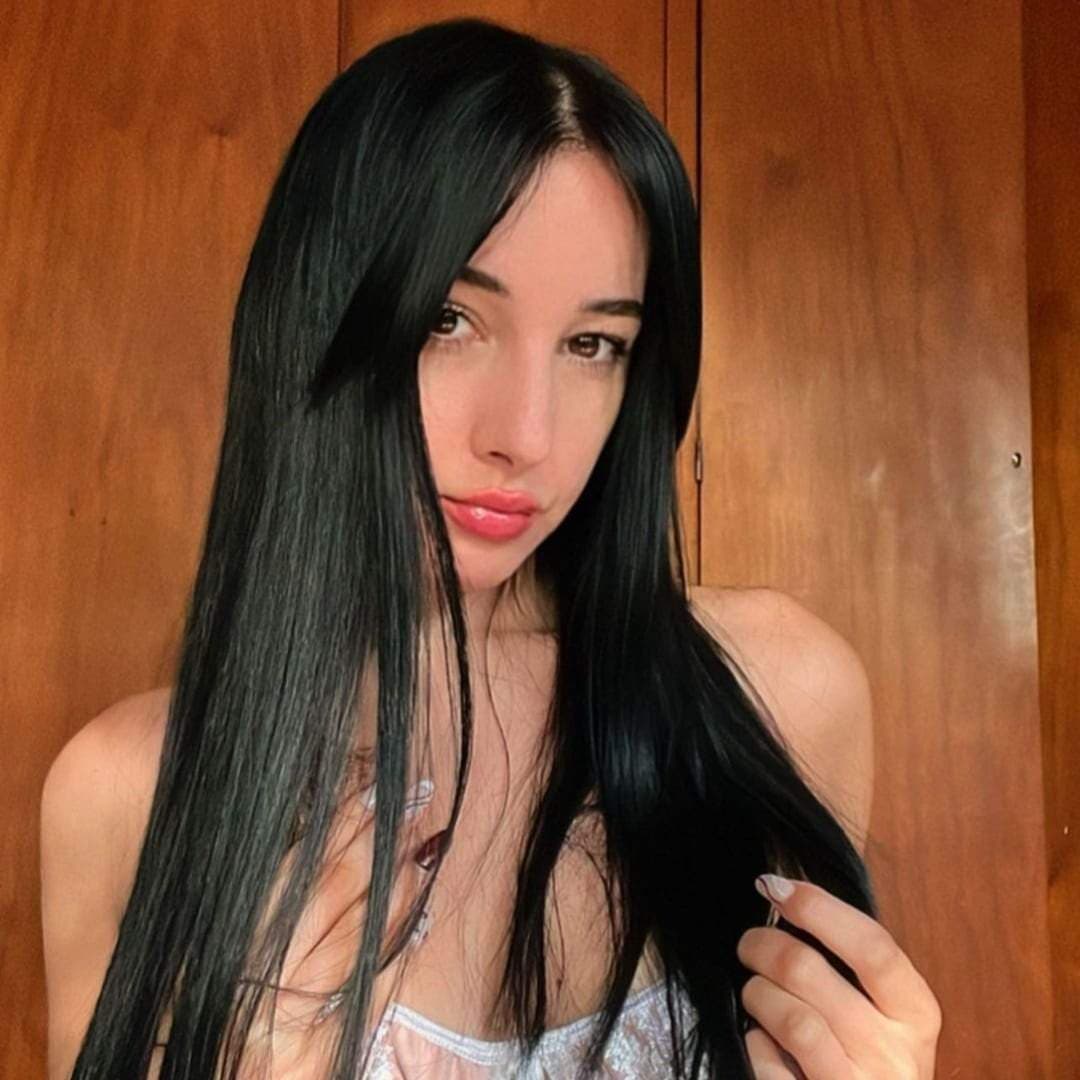 𝗝𝘂𝗹𝗶𝗲𝘁𝗮