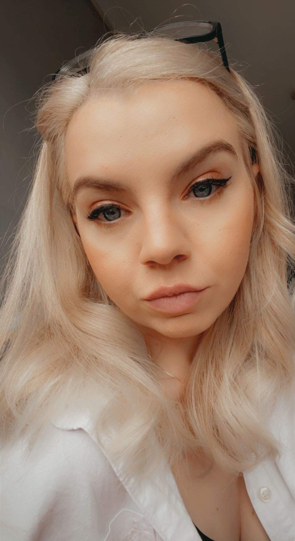 Carla🖤