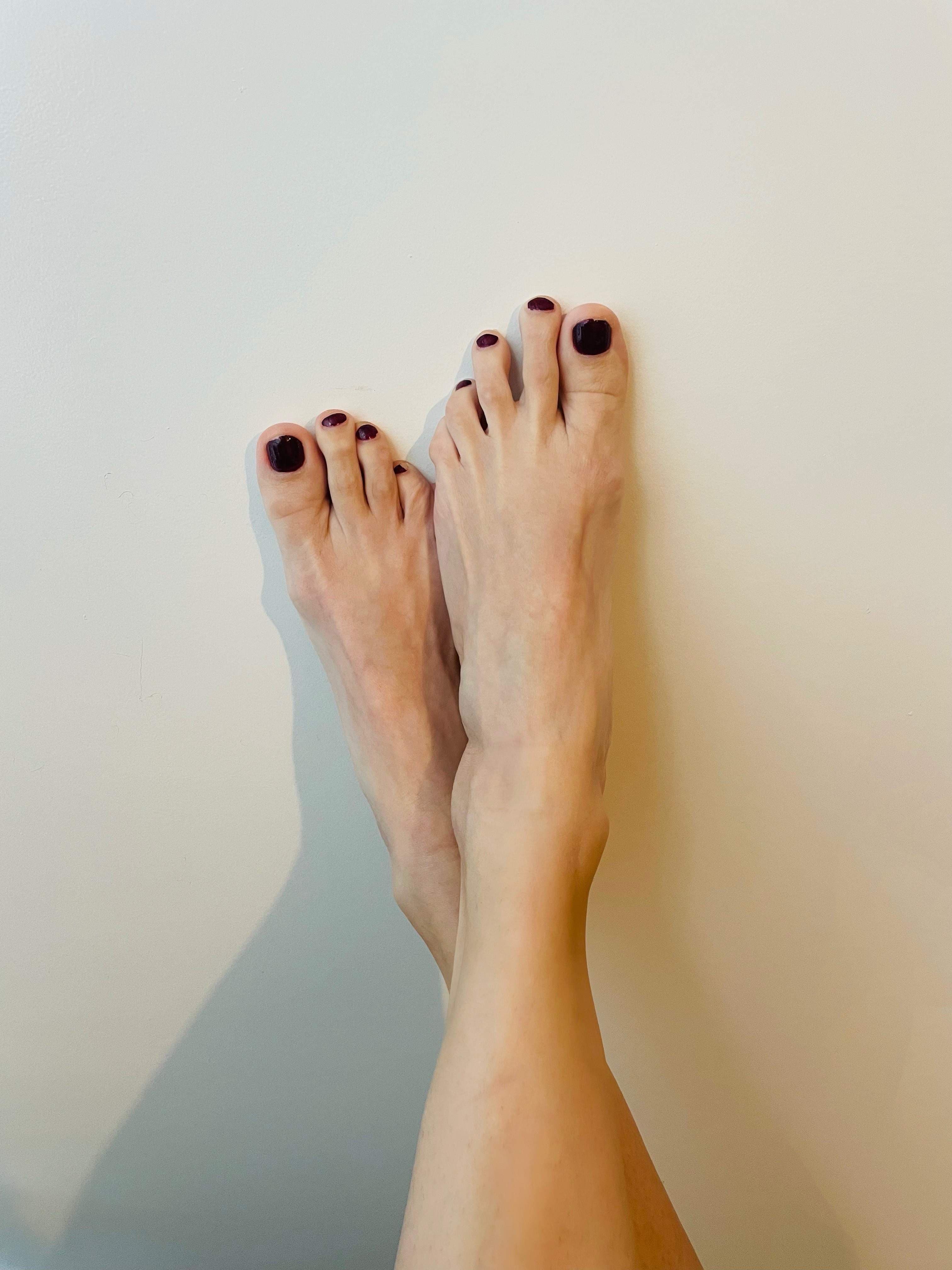 Fickle Feet 😈
