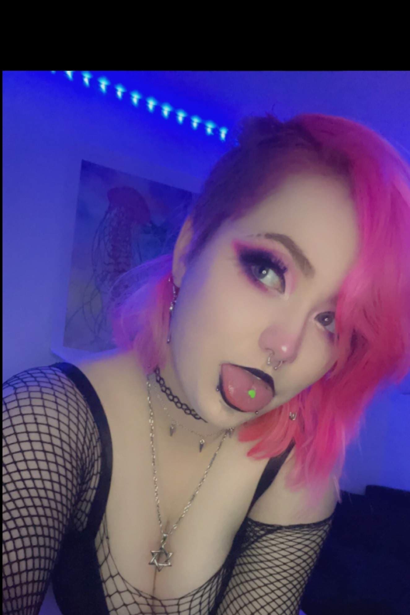 Roxxi🖤