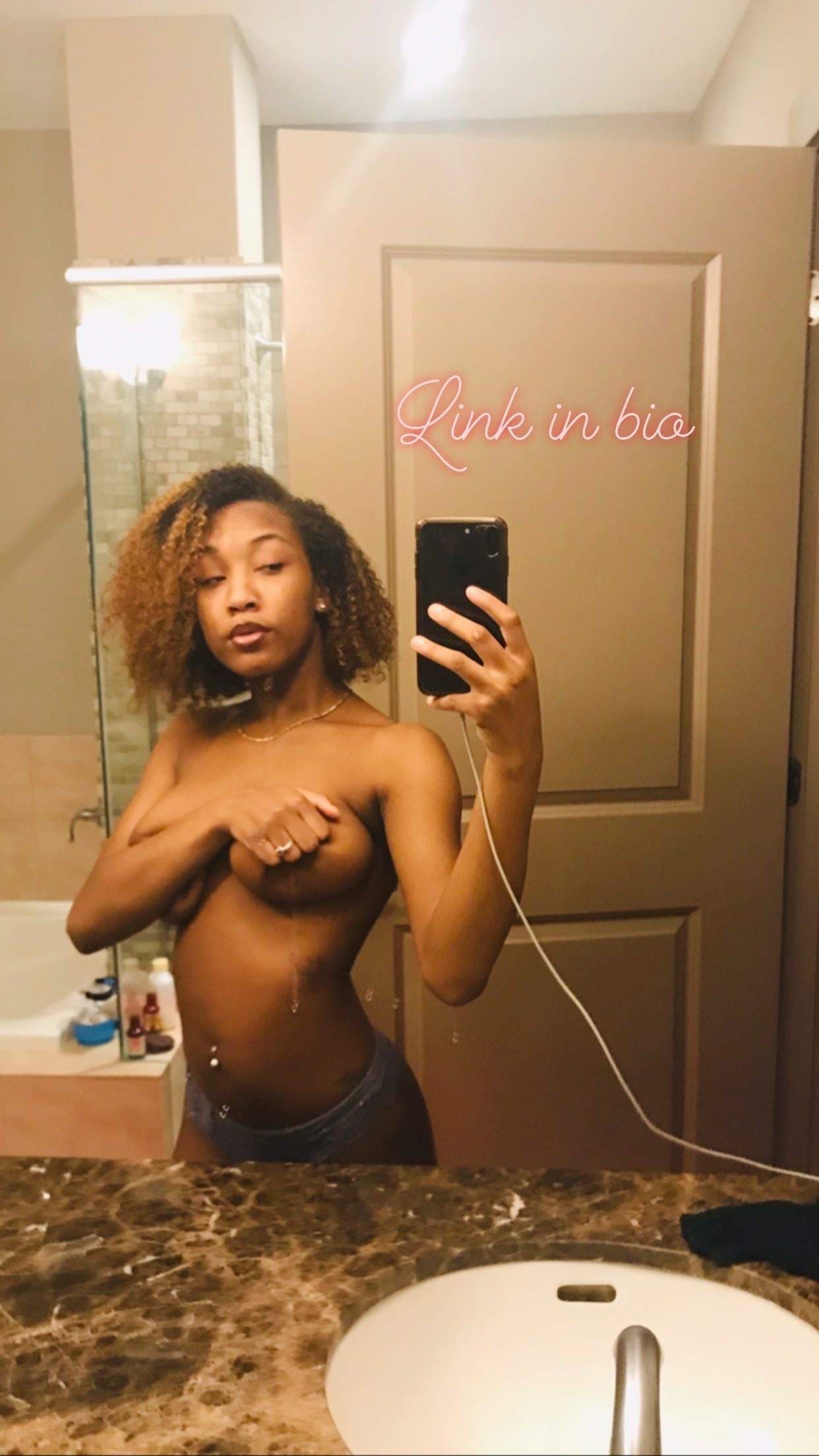 𝘿𝙀𝙑𝙄𝙇 𝙄𝙉 𝘿𝙄𝙎𝙂𝙐𝙄𝙎𝙀 💋