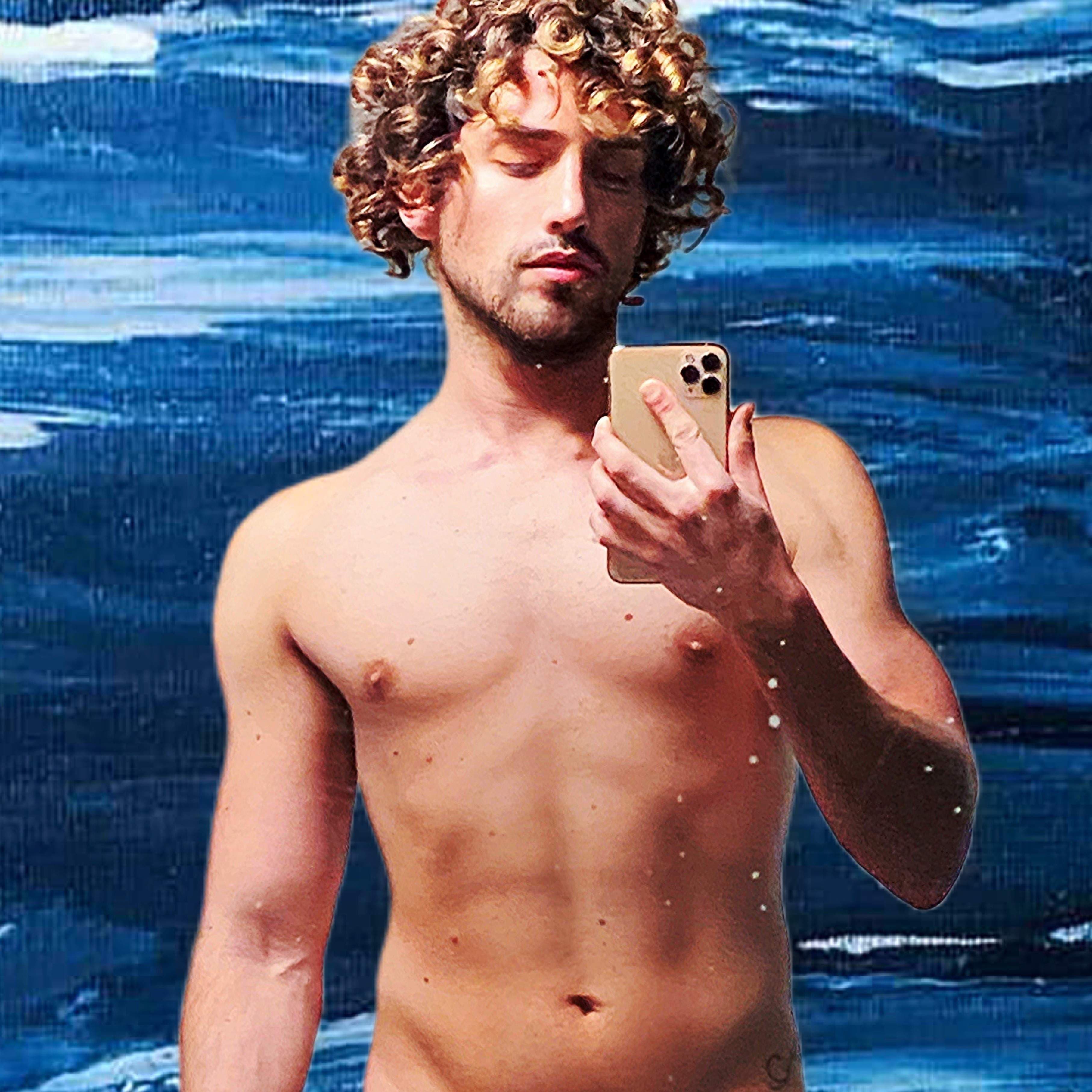 Nick Botticelli • My Patagonian Twink ✨