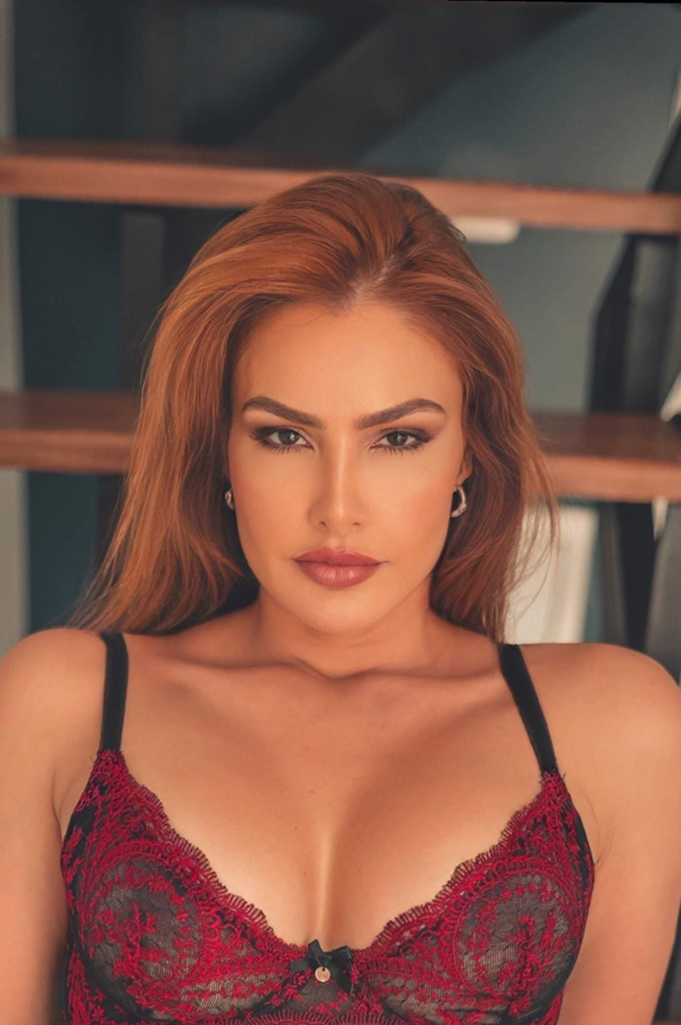Mari Alvarenga VIP
