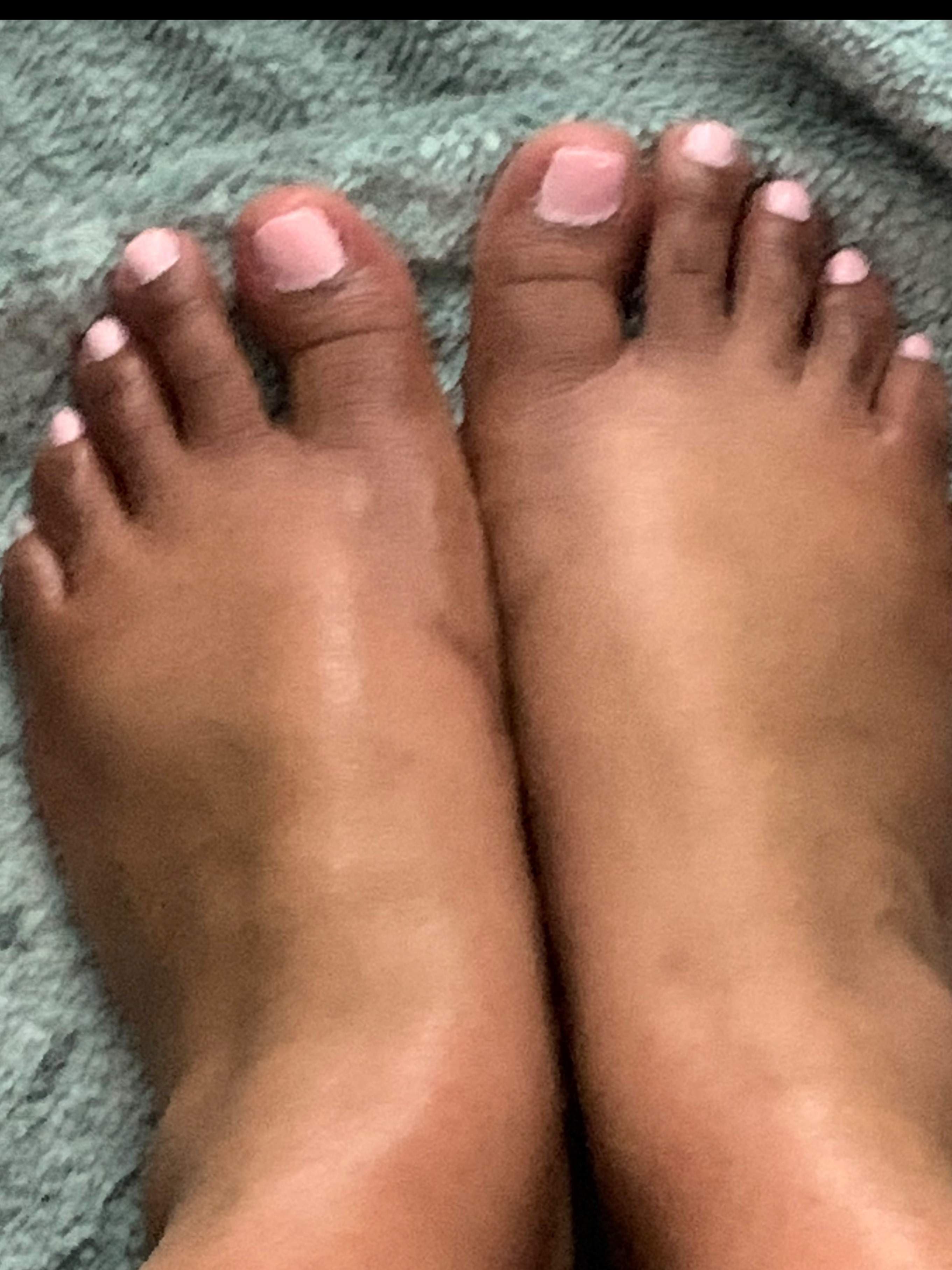 Sweet Scorpio Feet