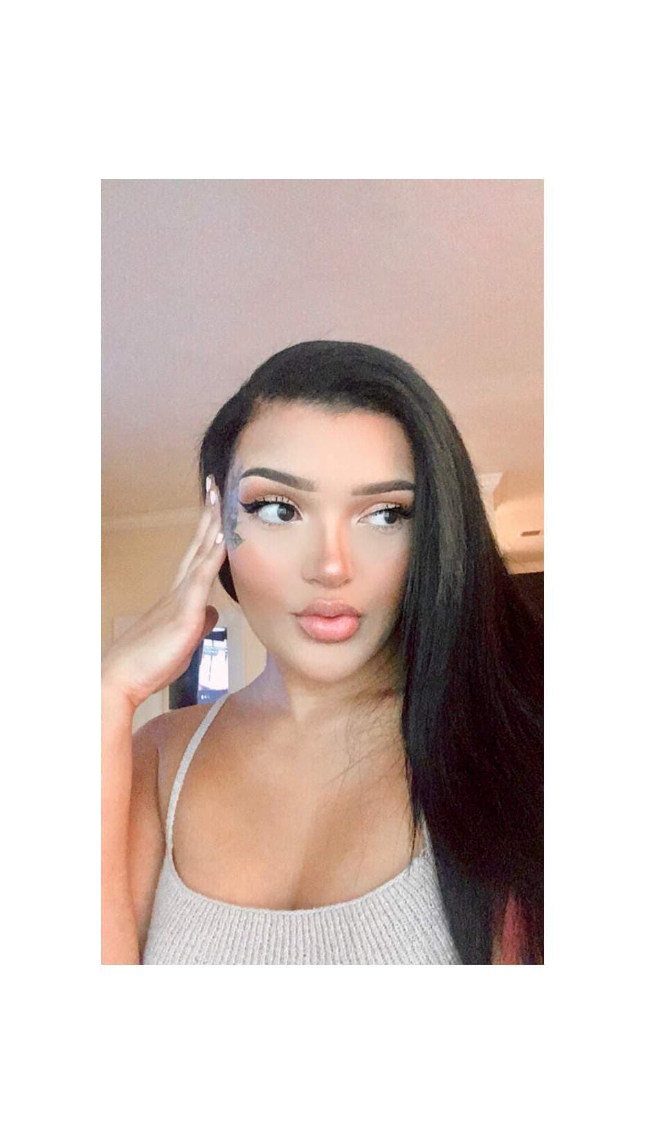 Elle Poison